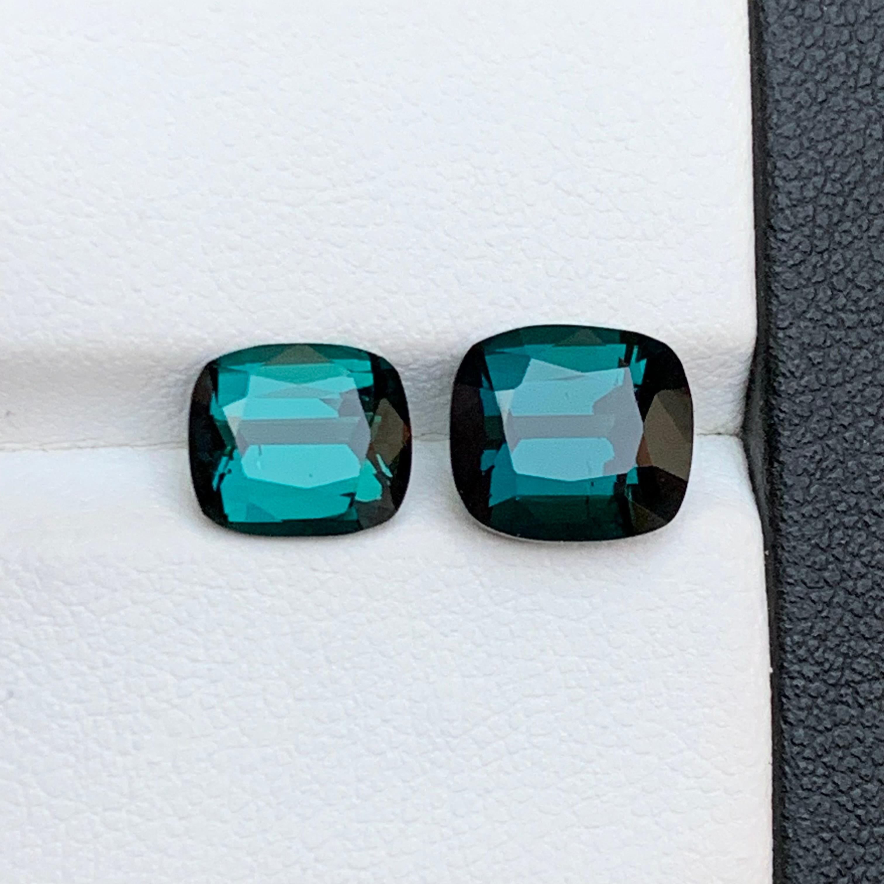 Bague en tourmaline naturelle bleu indicolite profond de 5,40 carats, taille coussin en vente 4