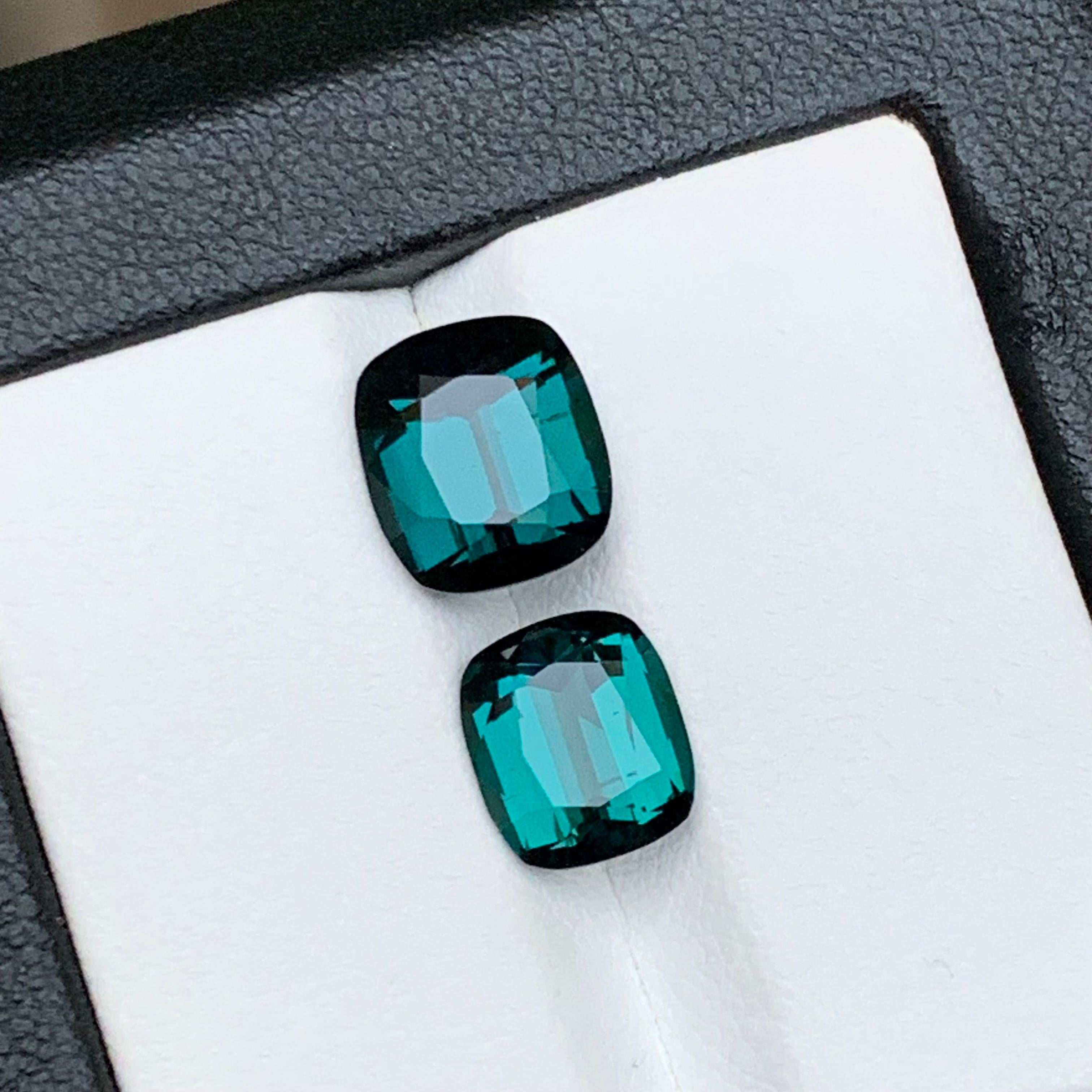 Bague en tourmaline naturelle bleu indicolite profond de 5,40 carats, taille coussin en vente 5