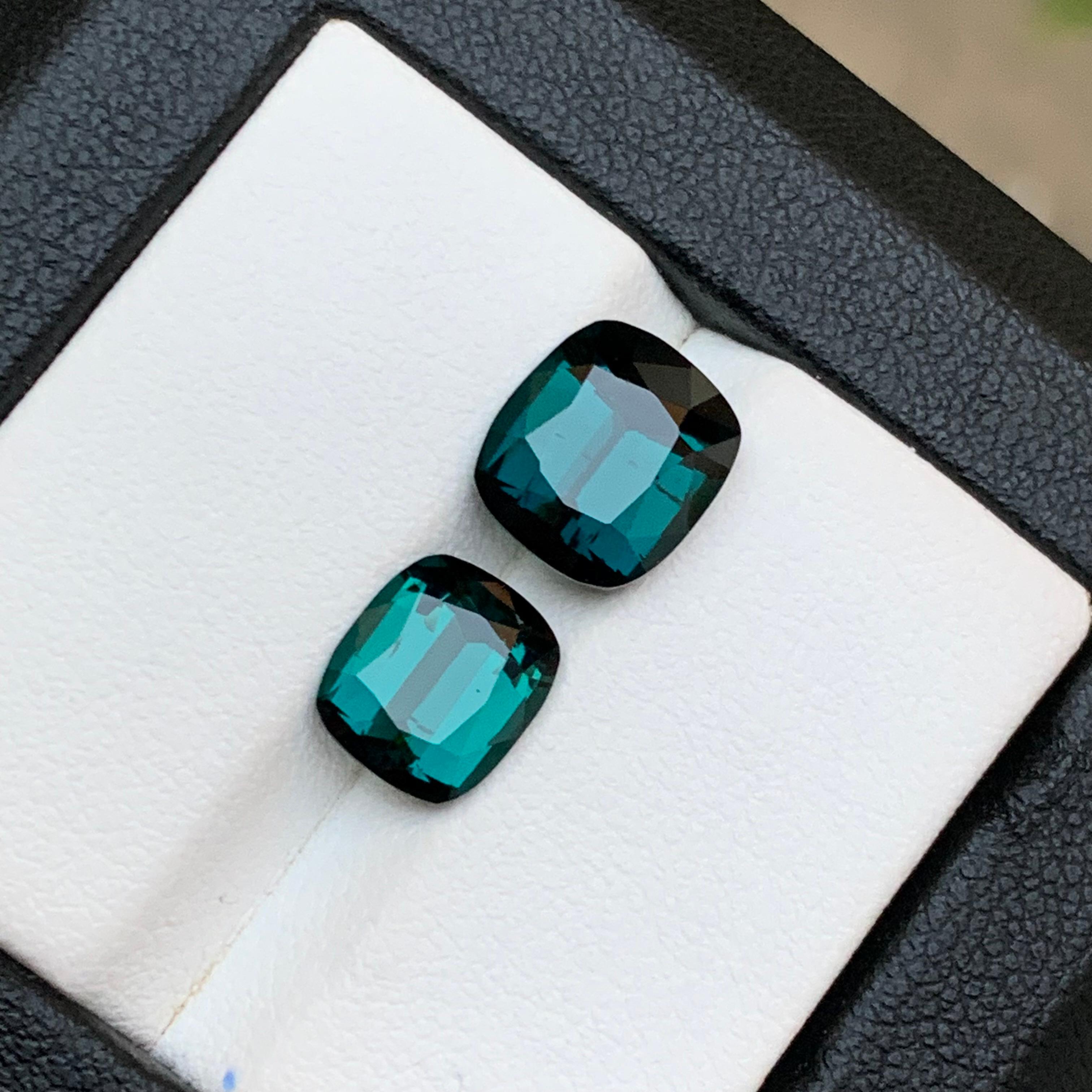 Bague en tourmaline naturelle bleu indicolite profond de 5,40 carats, taille coussin en vente 6