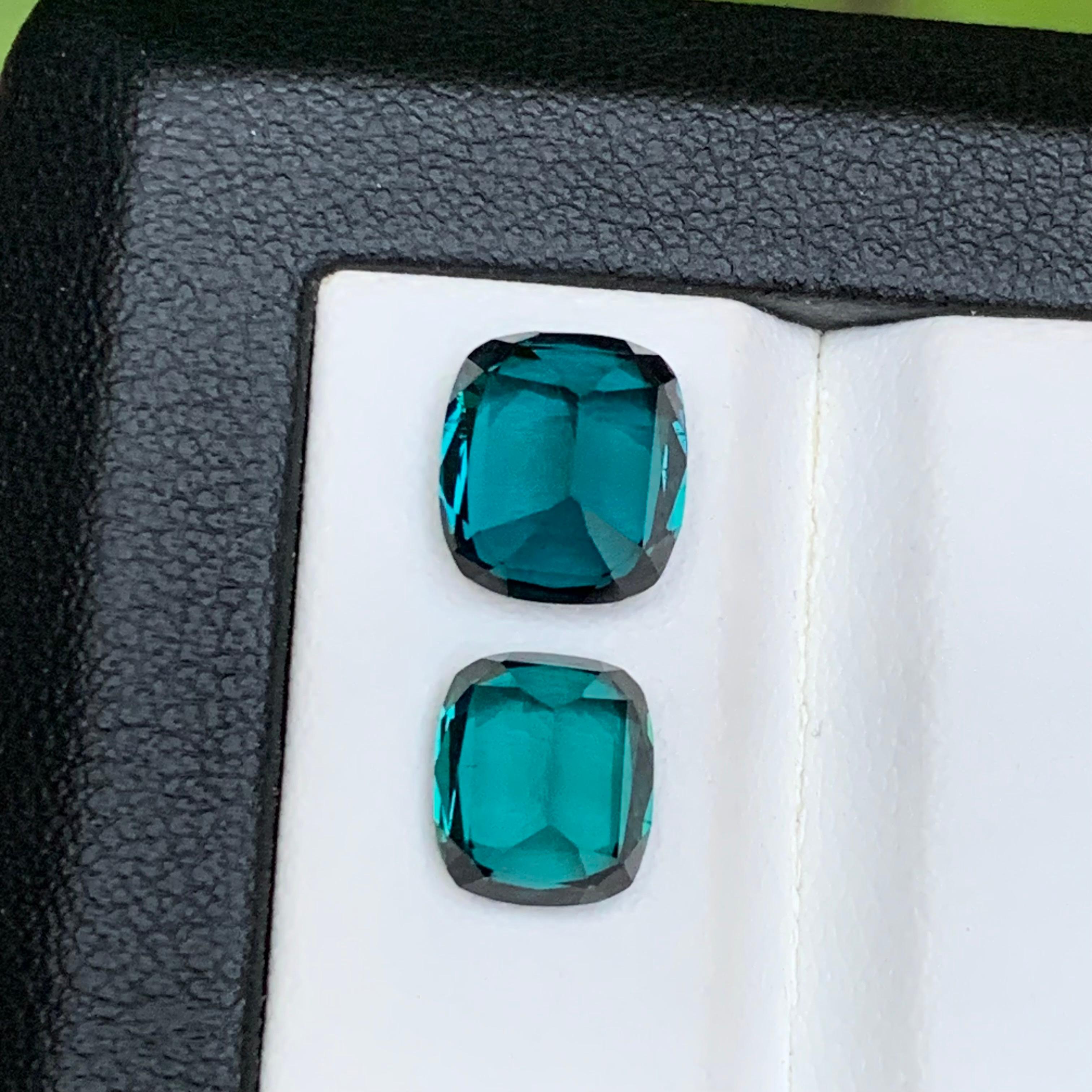 Bague en tourmaline naturelle bleu indicolite profond de 5,40 carats, taille coussin Unisexe en vente