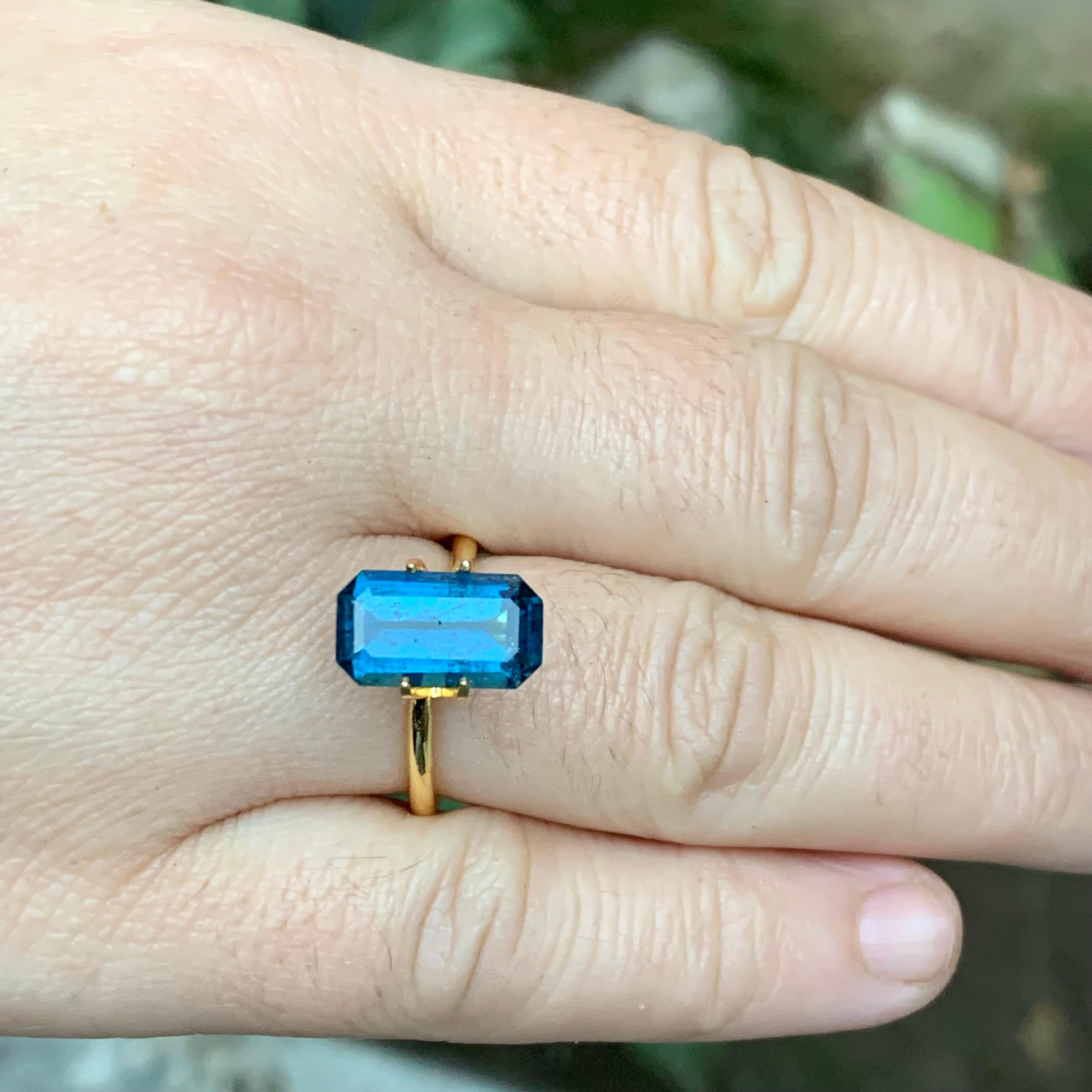 Deep Inky Blue Natural Tourmaline Ring Loose Gemstone 3 Ct Emerald Cut-Jewelry For Sale 1