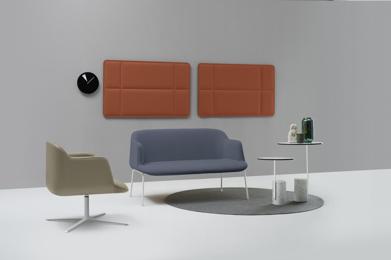 Deep Lounge Armchair With Armrests in Leather & Aluminum by Quinti Sedute In New Condition For Sale In Geneve, CH