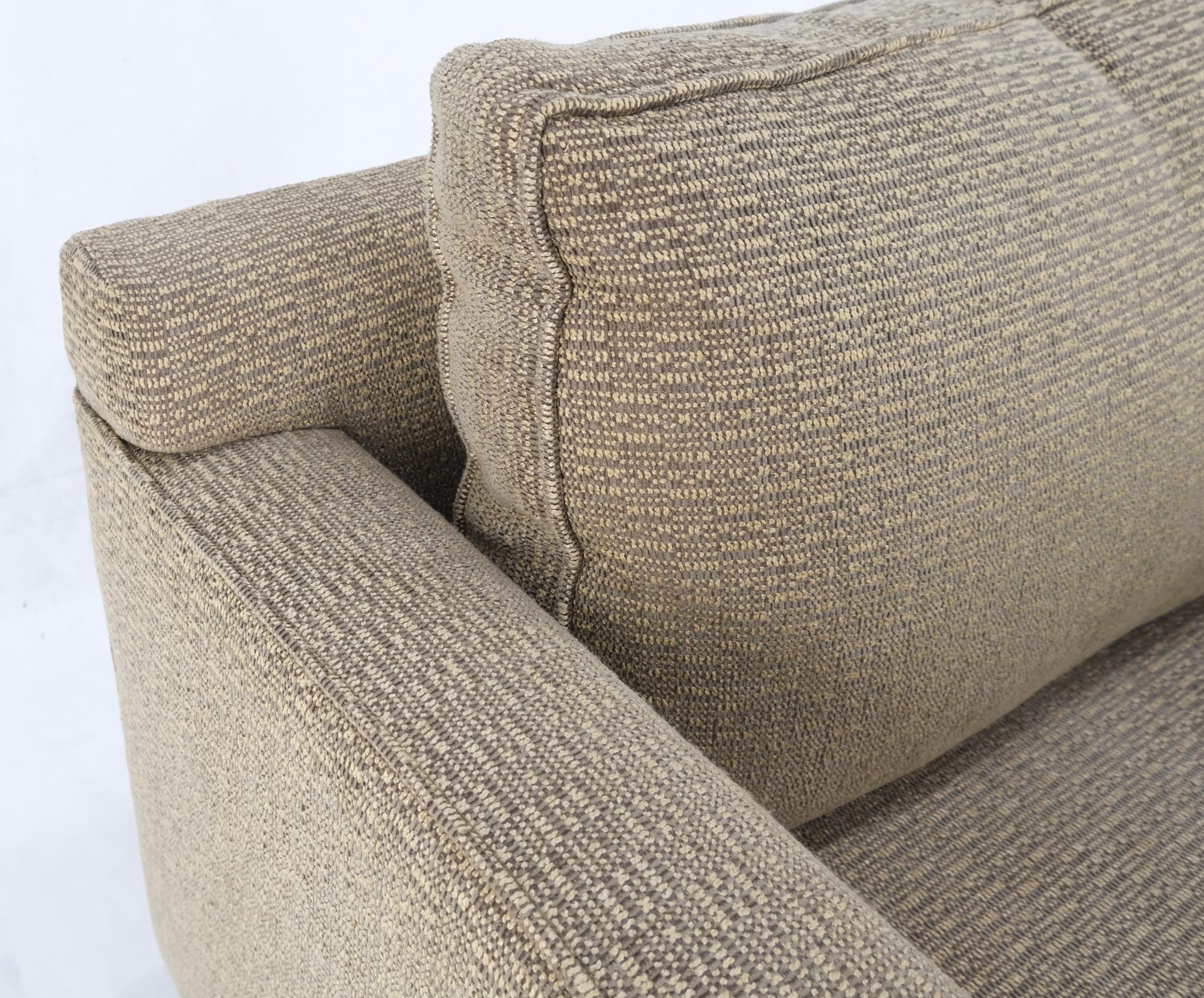 Deep Oatmeal Fabric Upholstery Contemporary Lounge Chair on Dowel Legs For Sale 7