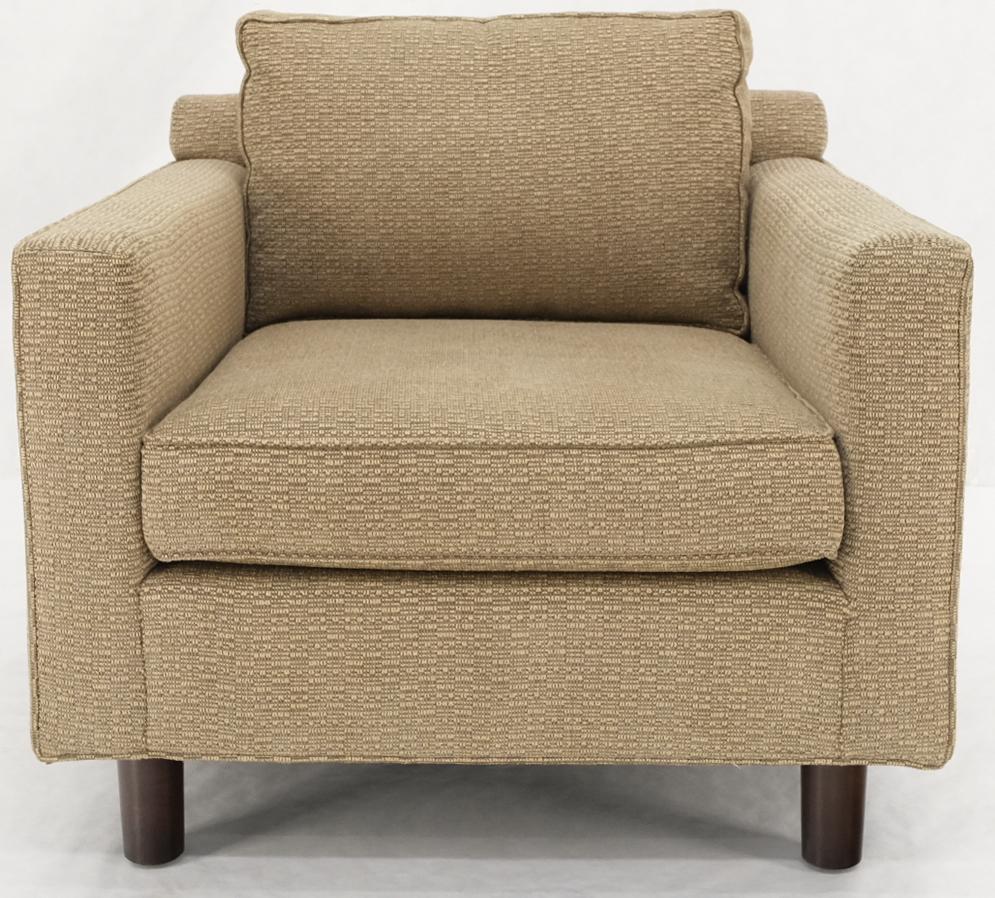 American Deep Oatmeal Fabric Upholstery Contemporary Lounge Chair on Dowel Legs For Sale