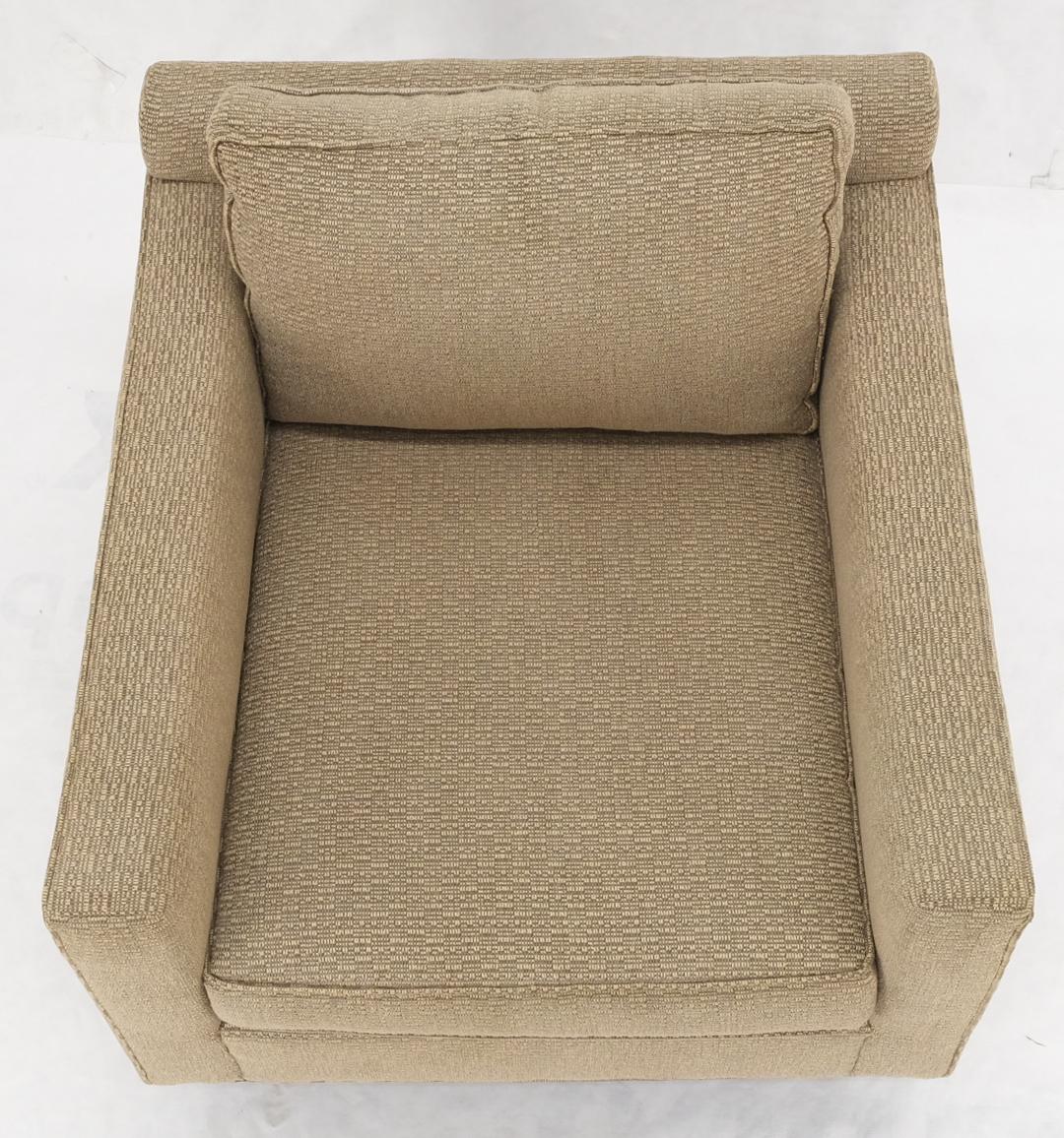 20th Century Deep Oatmeal Fabric Upholstery Contemporary Lounge Chair on Dowel Legs For Sale