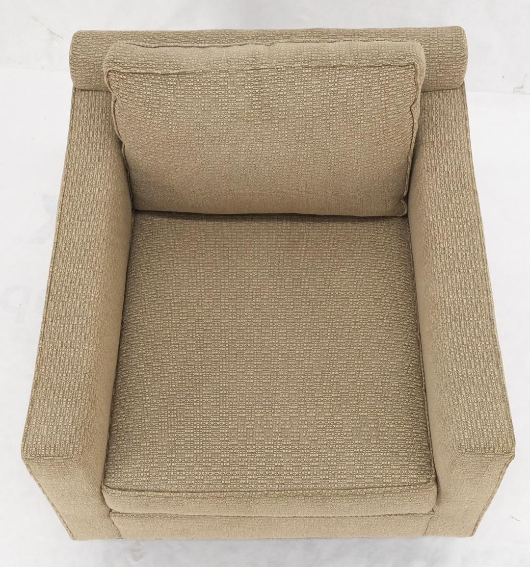 20th Century Deep Oatmeal Fabric Upholstery Contemporary Lounge Chair on Dowel Legs For Sale
