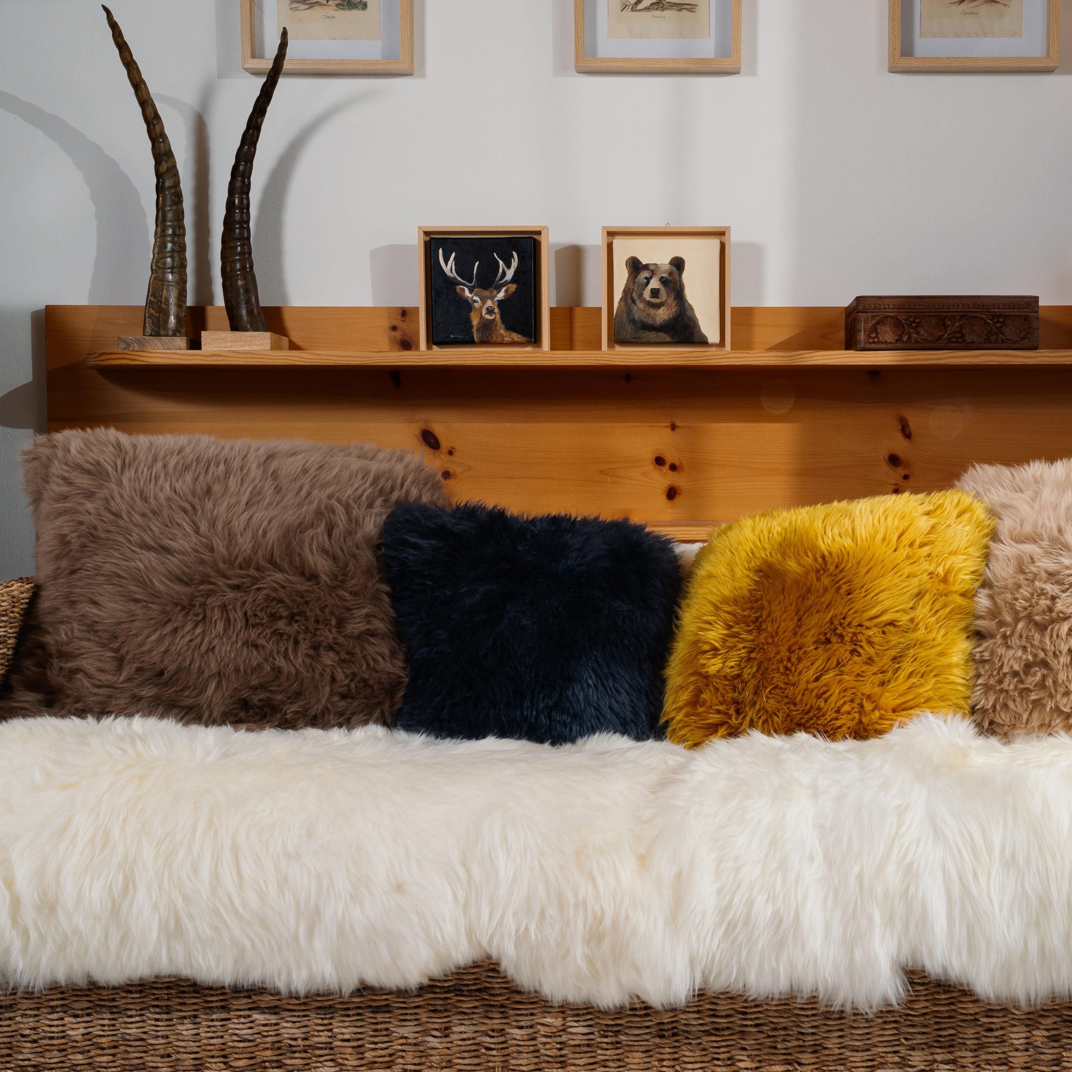 Shearling Sheepskin Dark Blue Cushion by Muchi Decor, Made in Italy In New Condition For Sale In Poviglio, IT