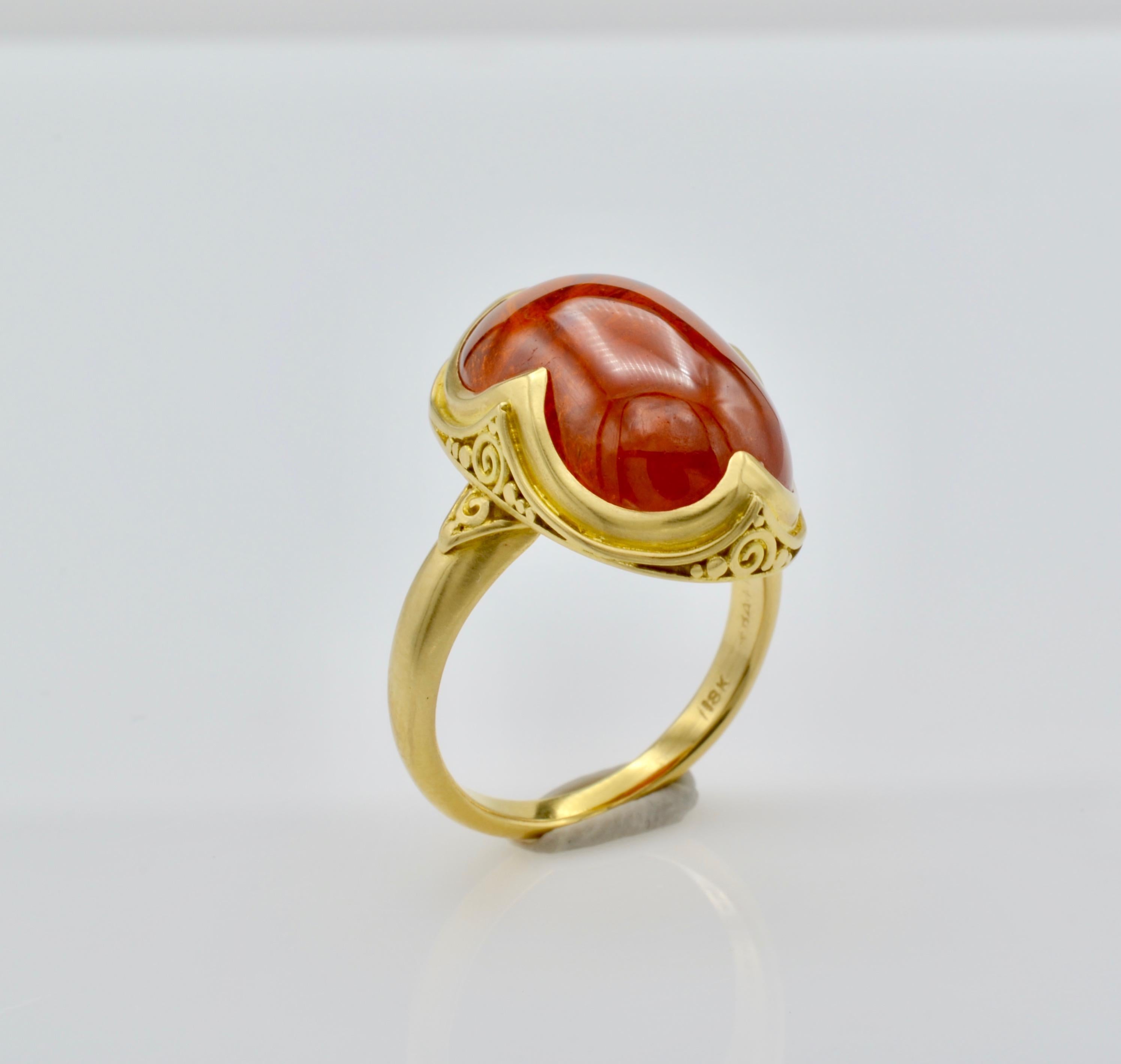 Deep Orange 9.80 Carats Tourmaline Cabochon 18 Karat Granulated Gold Ring For Sale 5