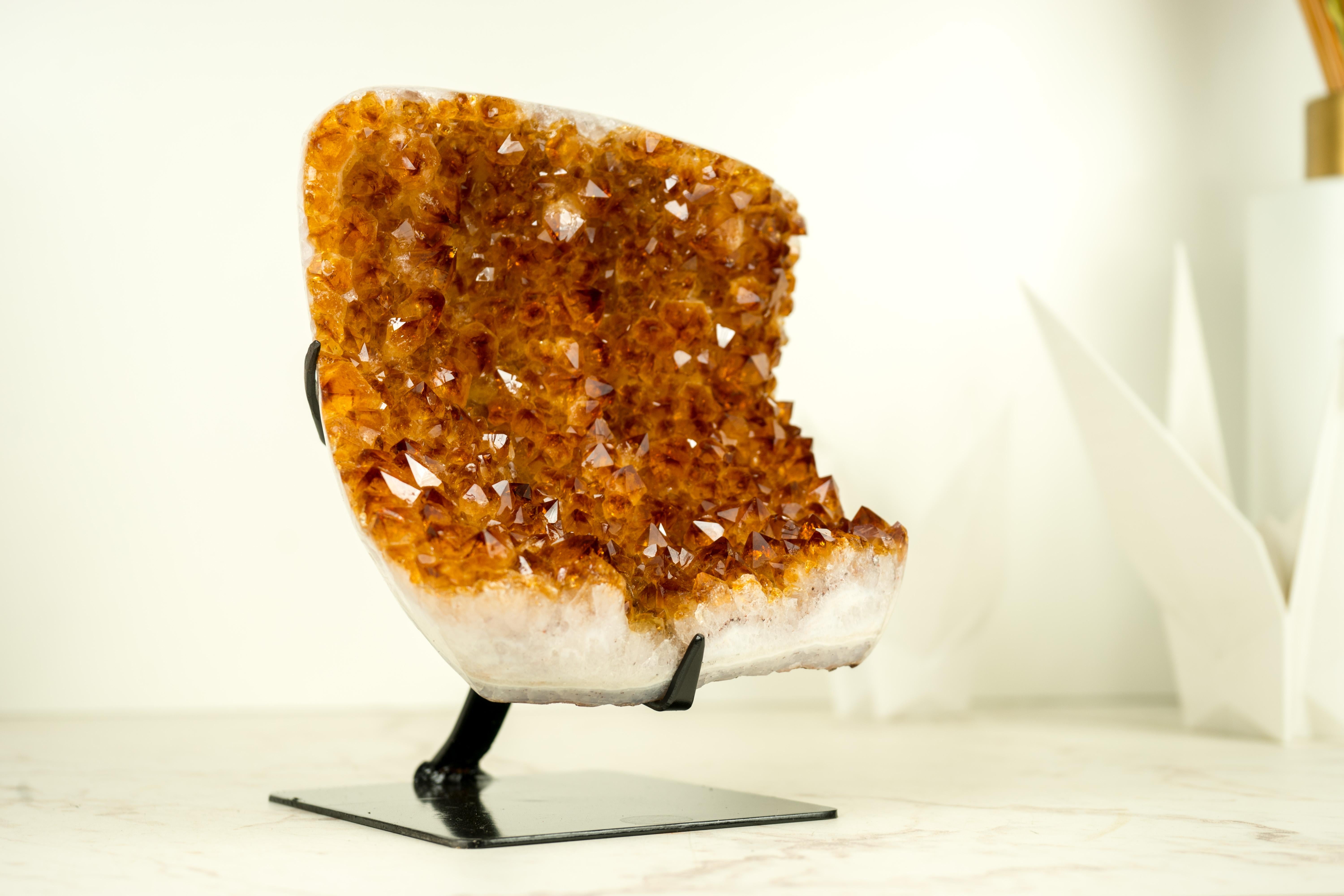 AAA-Grade Citrine Cluster with Cognac Citrine Druzy, On Made to Order Stand  In New Condition For Sale In Ametista Do Sul, BR