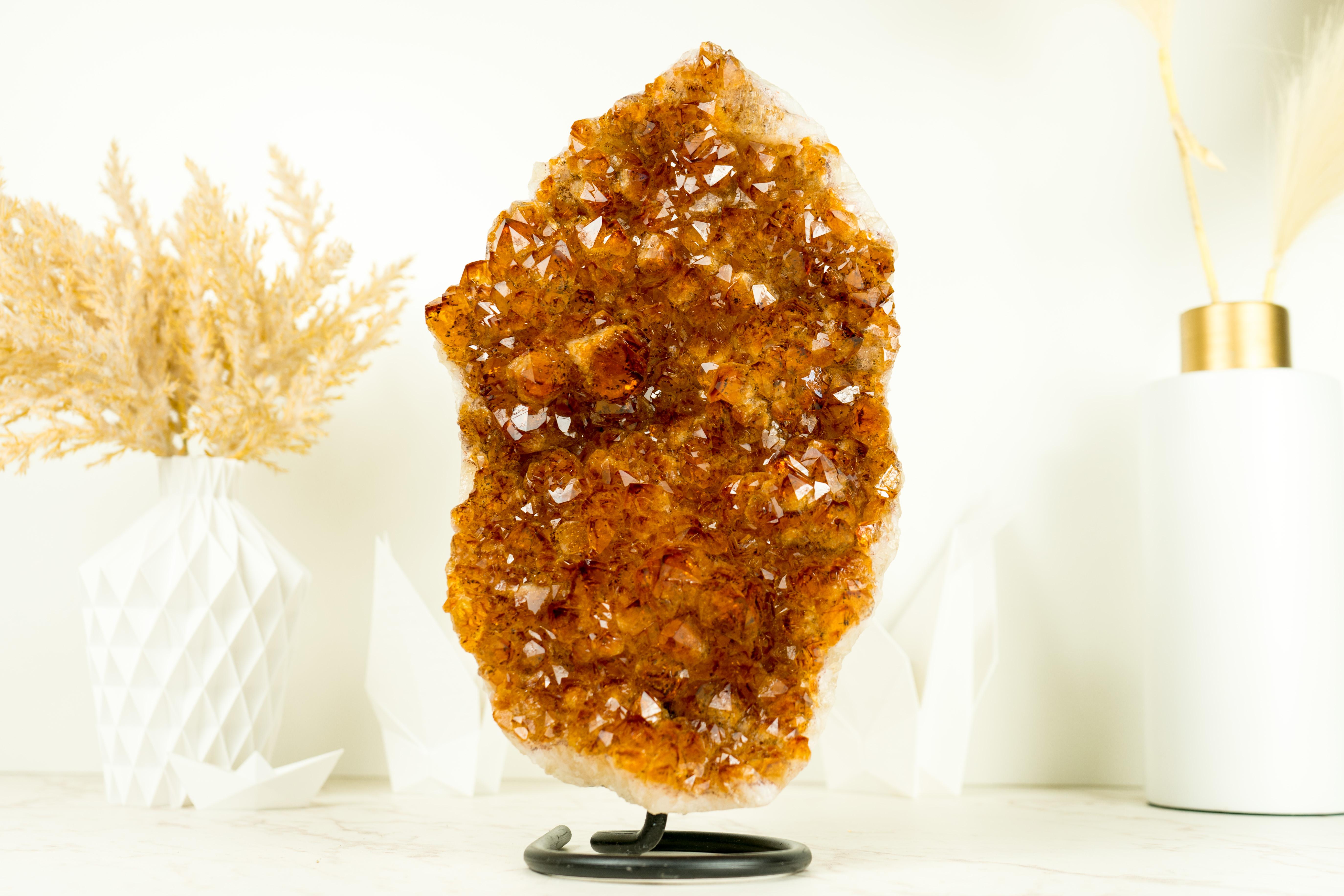 Deep Orange/Red Citrine Crystal Cluster on Stand In Excellent Condition In Ametista Do Sul, BR