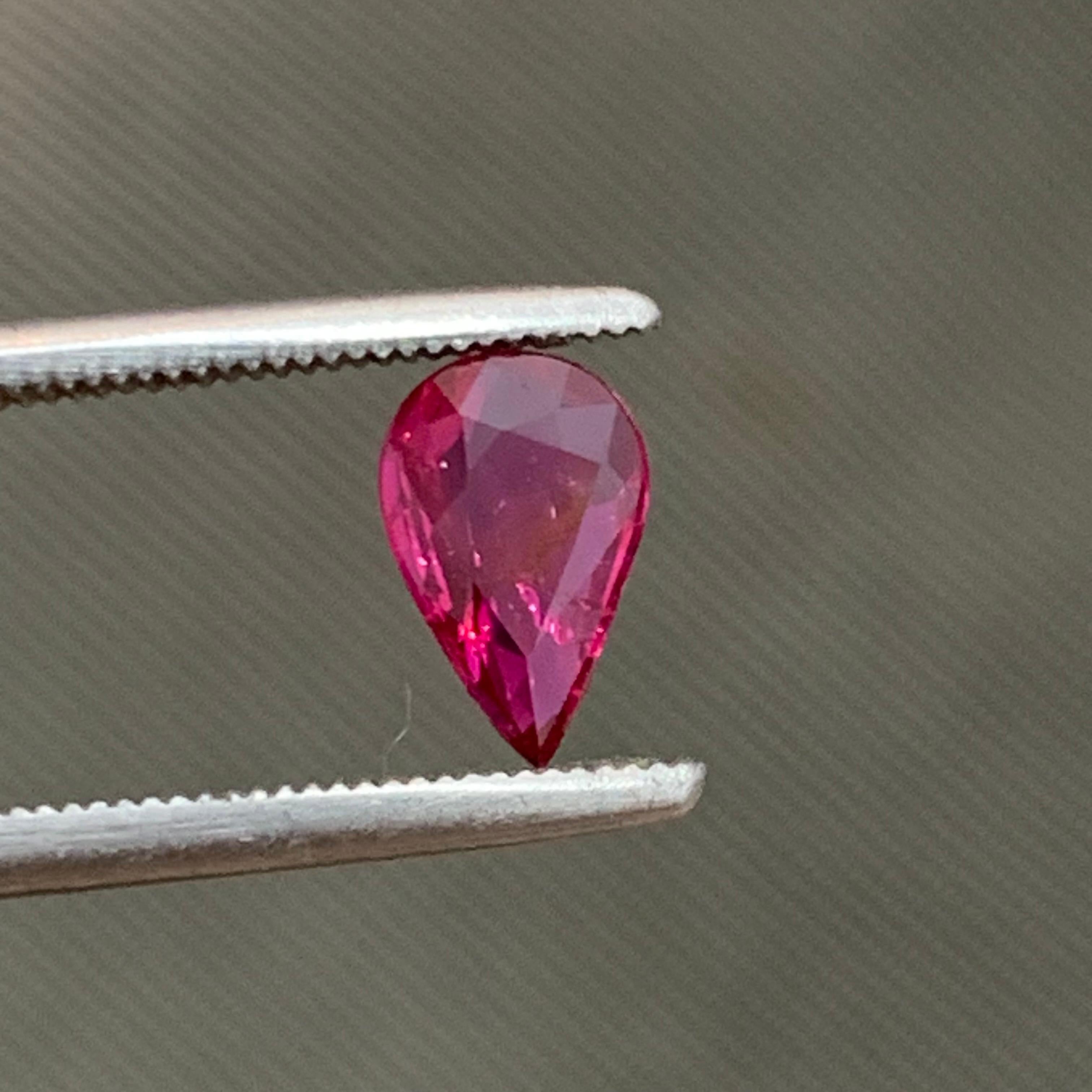 Deep Pink rötlichen Farbton natürlichen Rubin Ring Edelstein 1,10 Ct Pear Drop Form-Schmuck im Angebot 4
