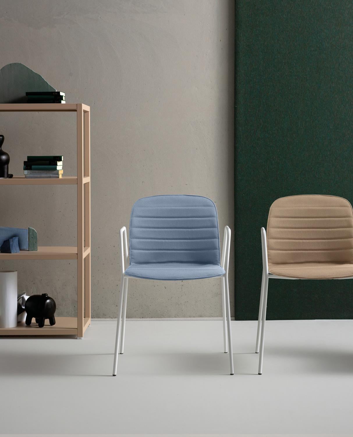 Weicher Sessel aus Kunststoff mit Sitz aus Polypropylen und Beinen aus Eiche von Quinti Sedute im Angebot 11