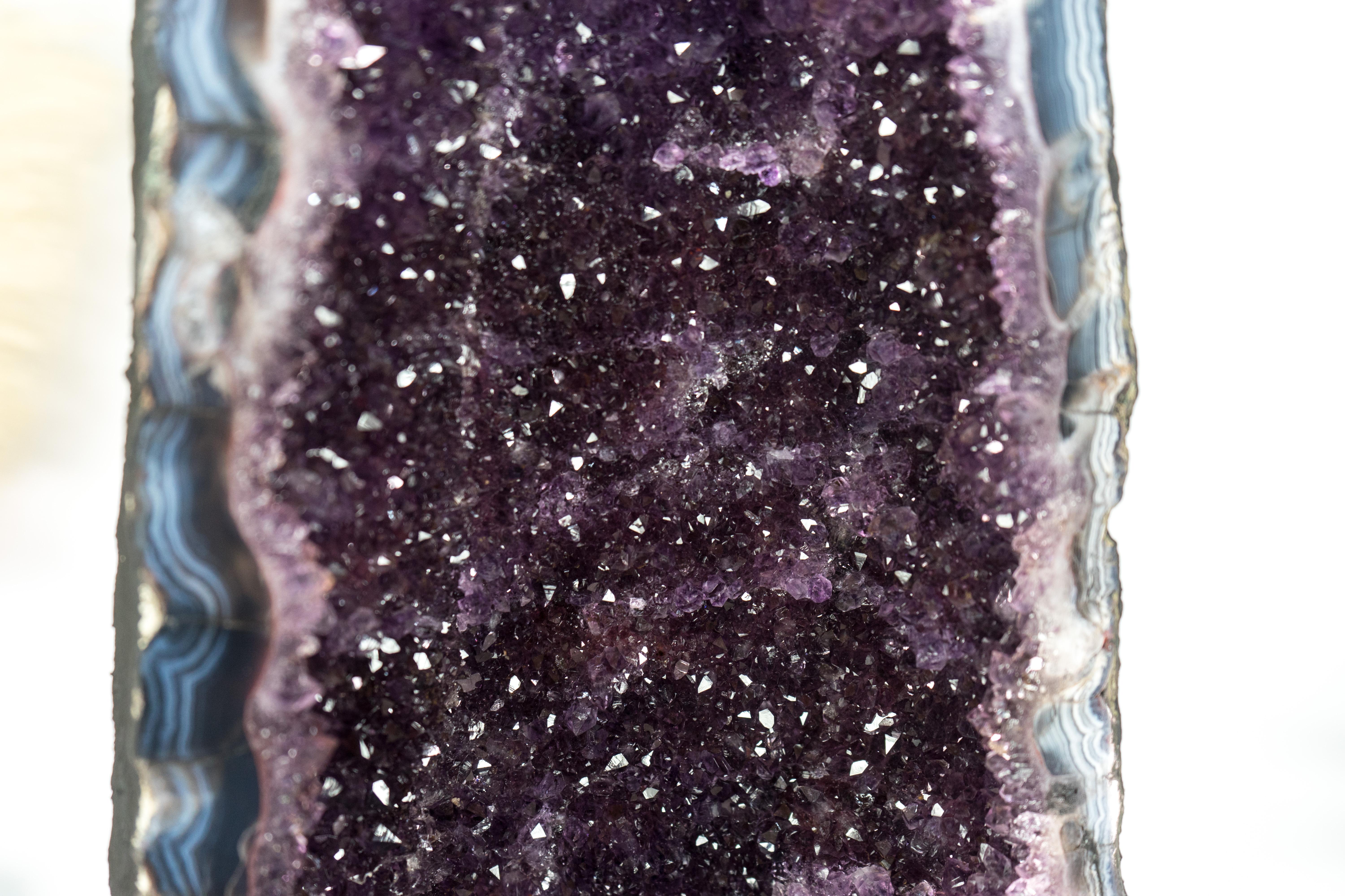 Deep Purple Amethyst Cathedral Geode, with Lace Agate and Calcite, Large & Tall In Excellent Condition For Sale In Ametista Do Sul, BR