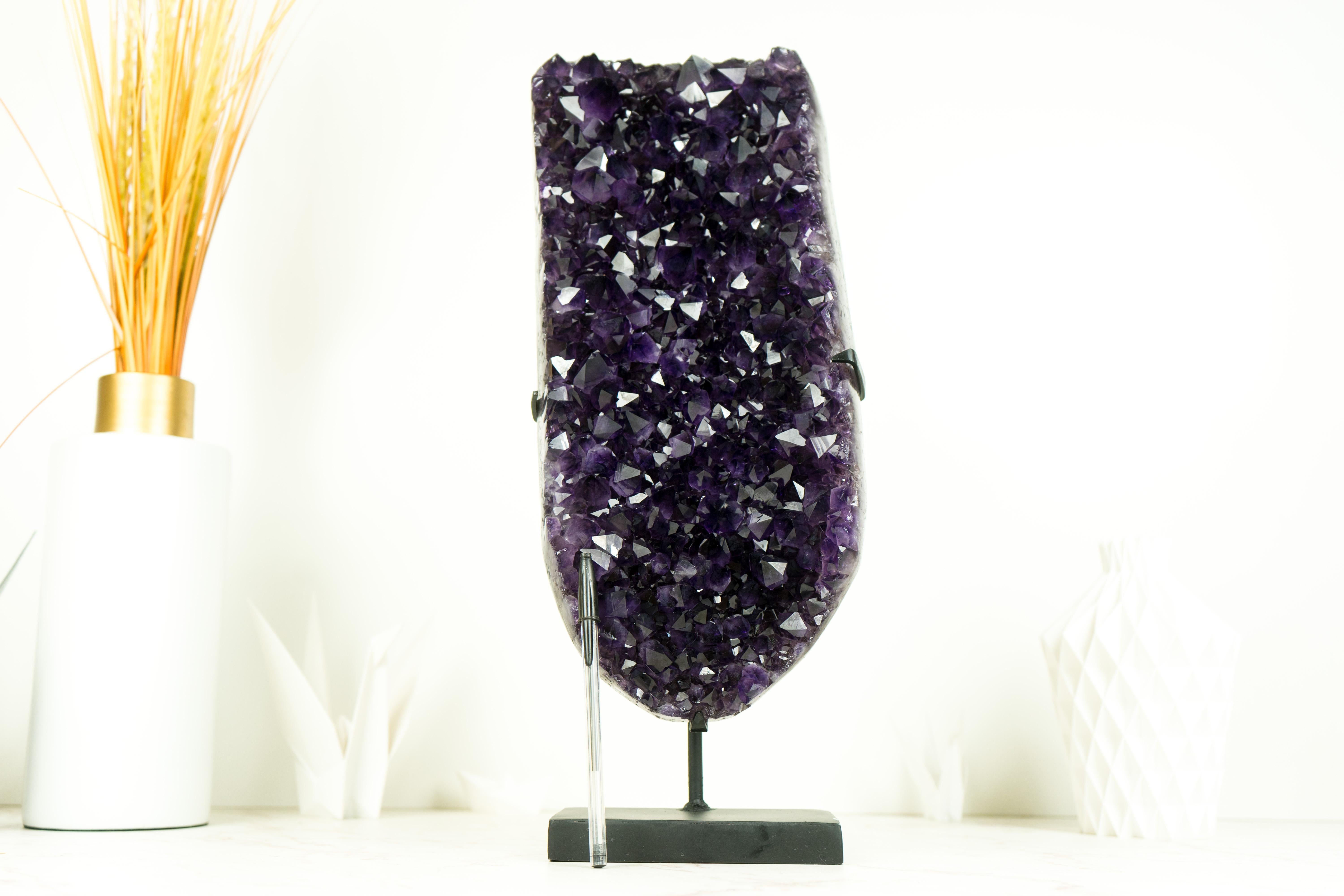 Deep Purple Amethyst Cluster with High-Grade, Natural Grape Jelly Amethyst Druzy In New Condition For Sale In Ametista Do Sul, BR