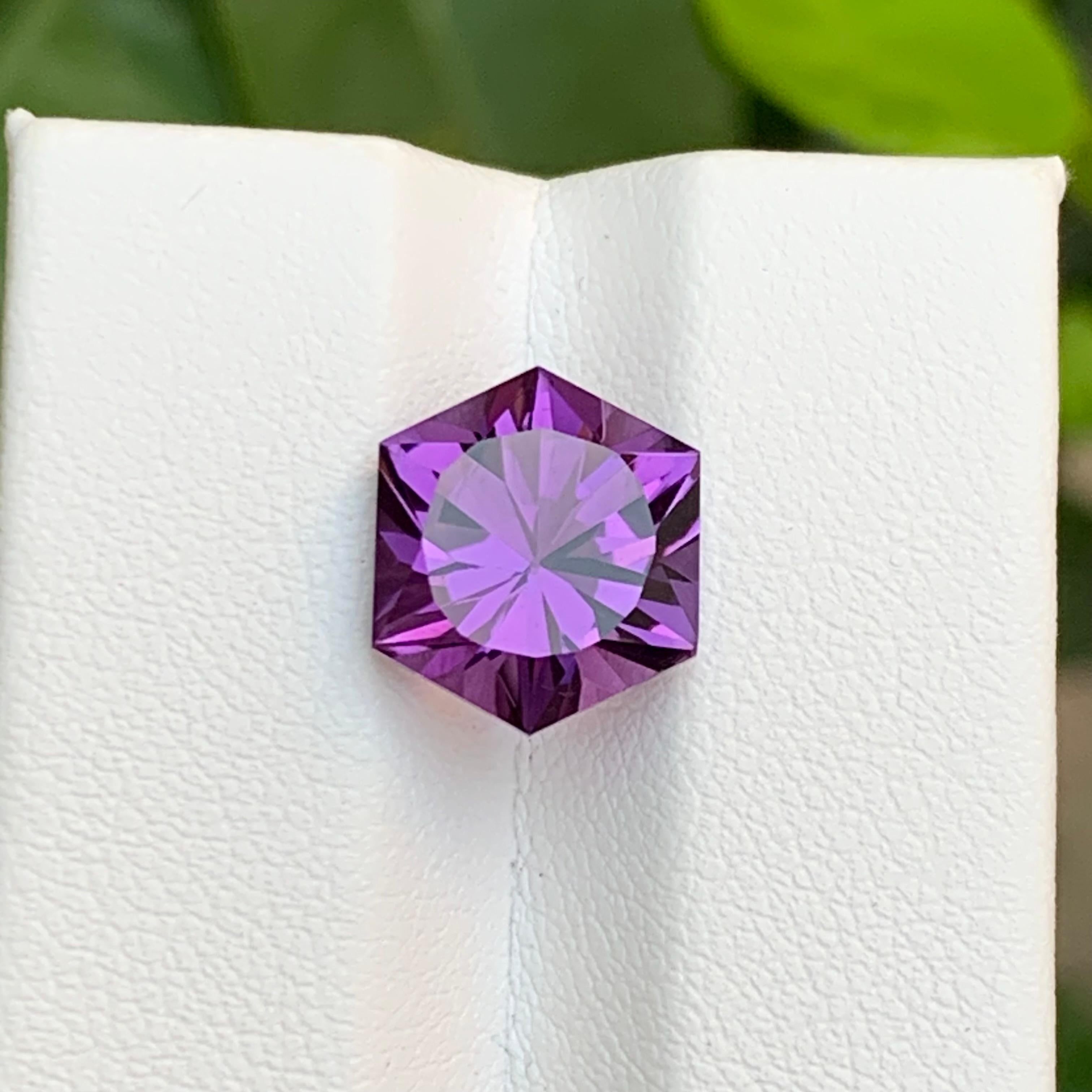 Women's or Men's Deep Purple Natural Amethyst Gemstone 5.05 Ct Hexagon Cut  Ring Pendant Jewelry For Sale