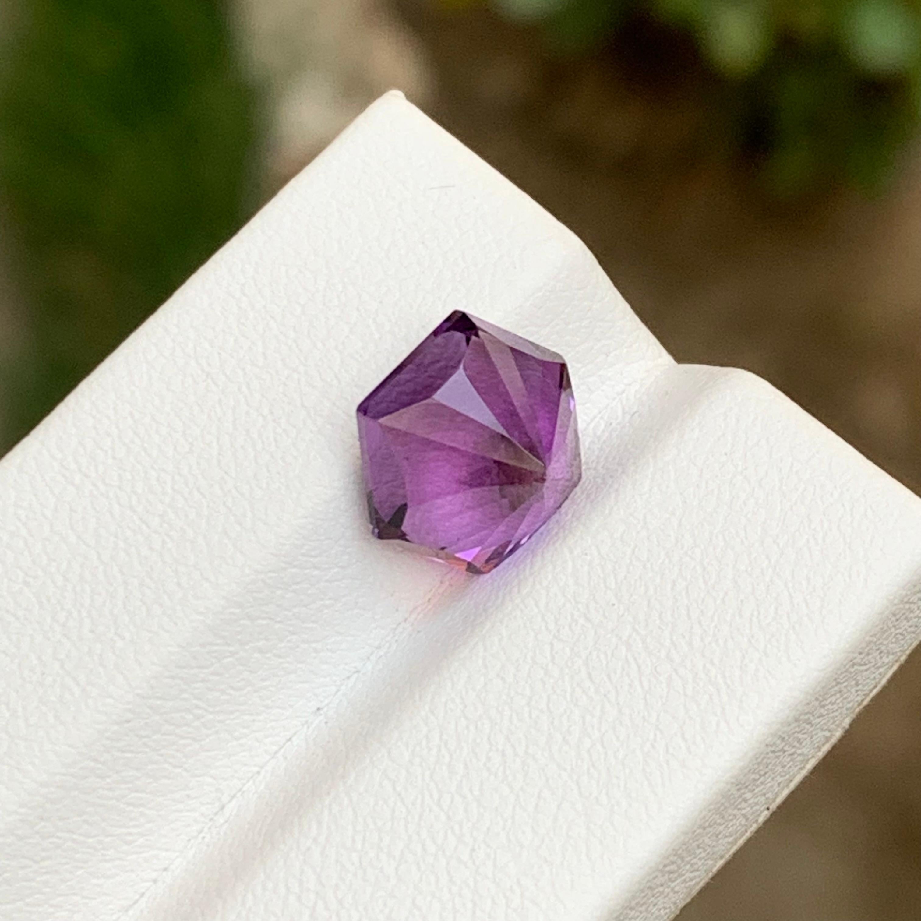 Deep Purple Natural Amethyst Gemstone 5.05 Ct Hexagon Cut  Ring Pendant Jewelry For Sale 1