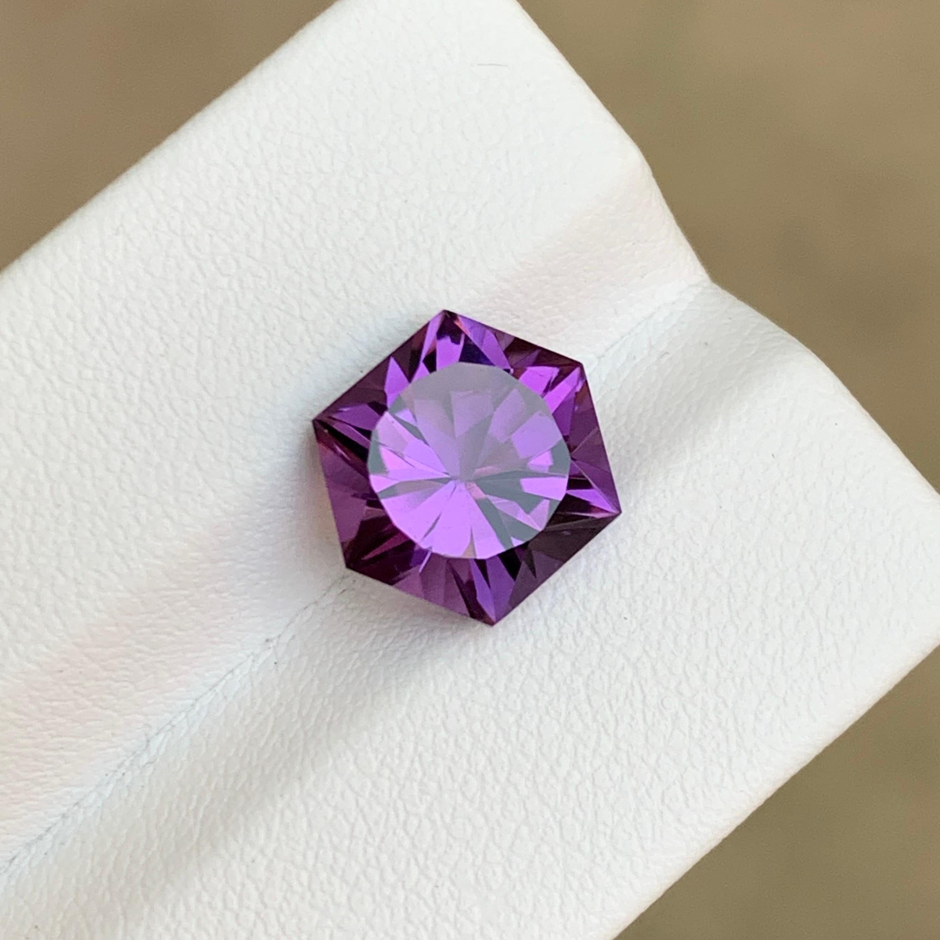 Deep Purple Natural Amethyst Gemstone 5.05 Ct Hexagon Cut  Ring Pendant Jewelry For Sale 2