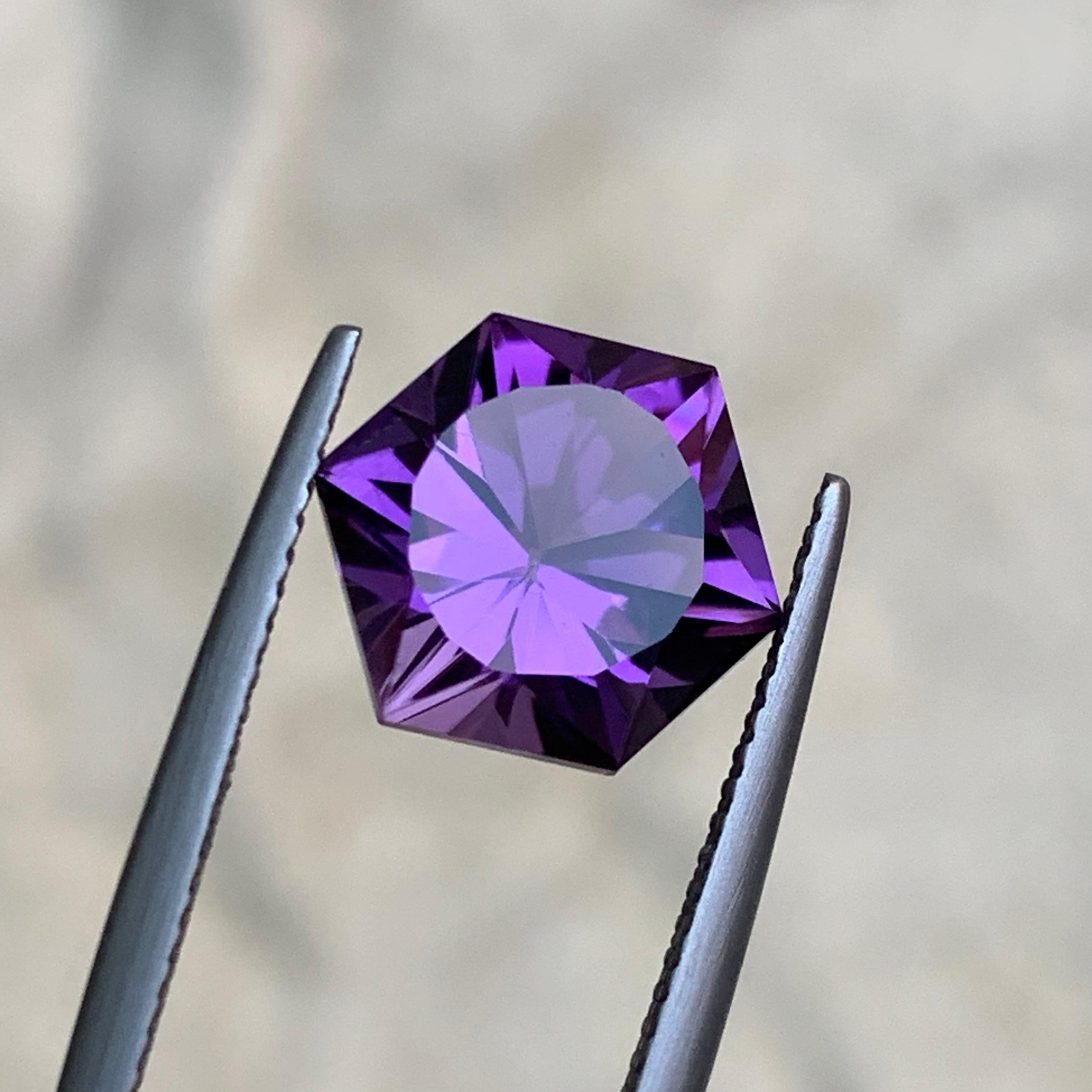 Deep Purple Natural Amethyst Gemstone 5.05 Ct Hexagon Cut  Ring Pendant Jewelry For Sale 3