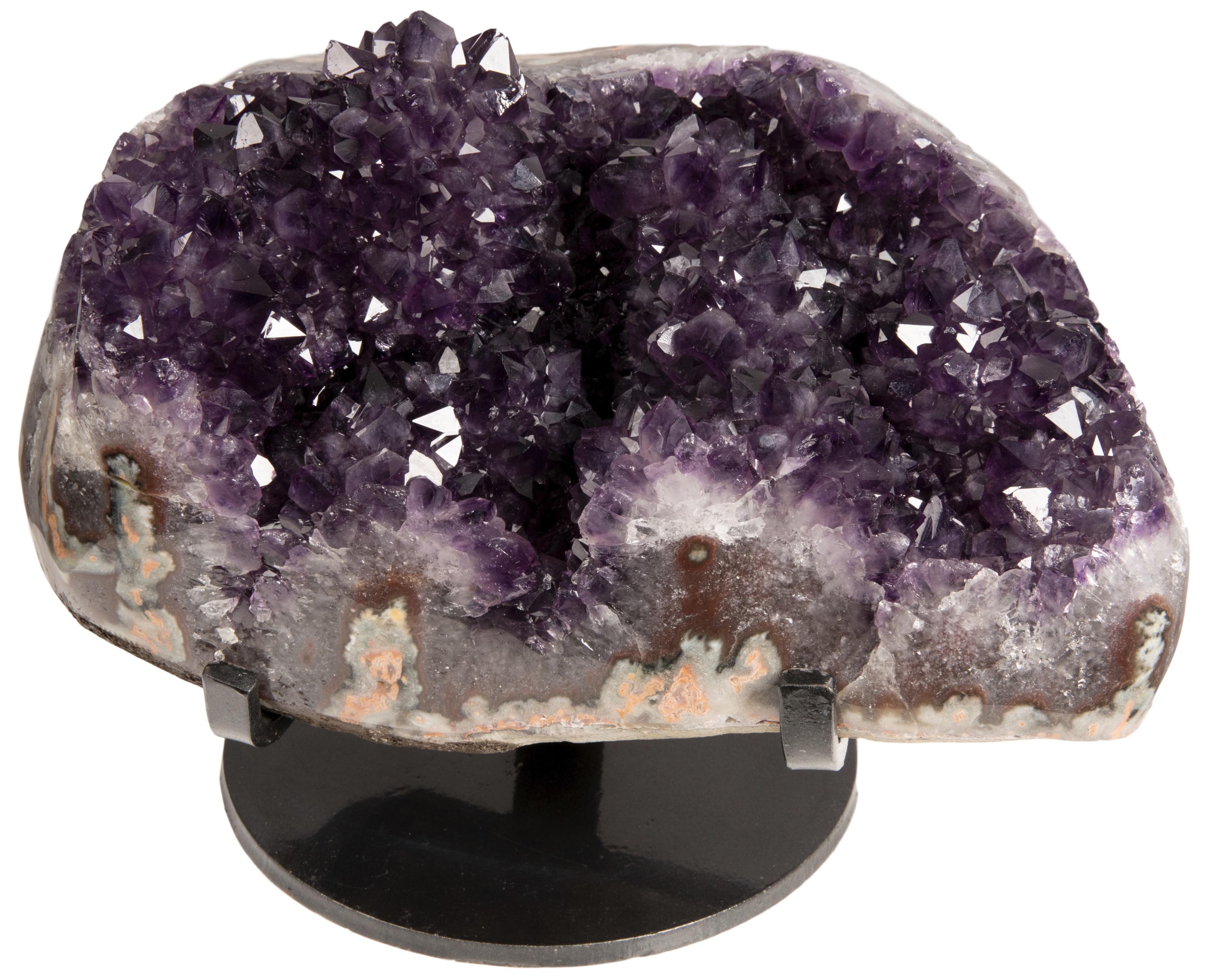 Petite grappe de formations d'améthyste et d'stalactite - Pièce d'exposition minéral en vente 1