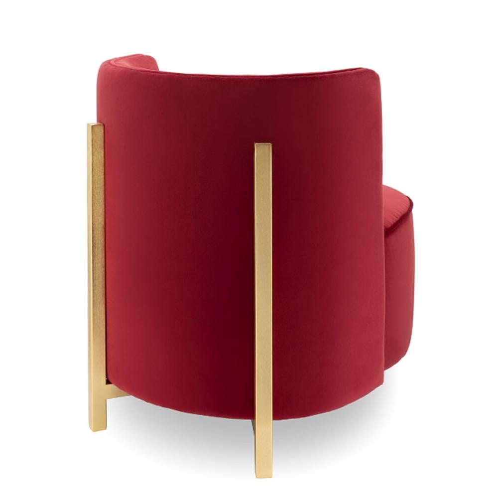 Stuhl in Rot mit tiefrotem Fuß (21. Jahrhundert und zeitgenössisch) im Angebot