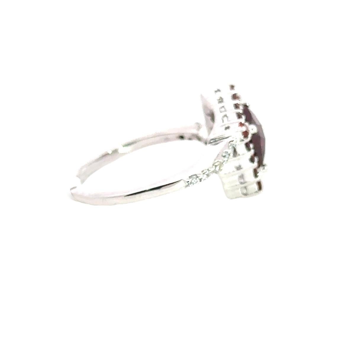 For Sale:  Deep Red Garnet Stone Cluster Ring Gift for Mom in 925 Sterling Silver 4