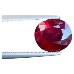 Pierre précieuse rubis naturel rouge profond de 2,03 carats, pierre précieuse rubis, pierre précieuse 
