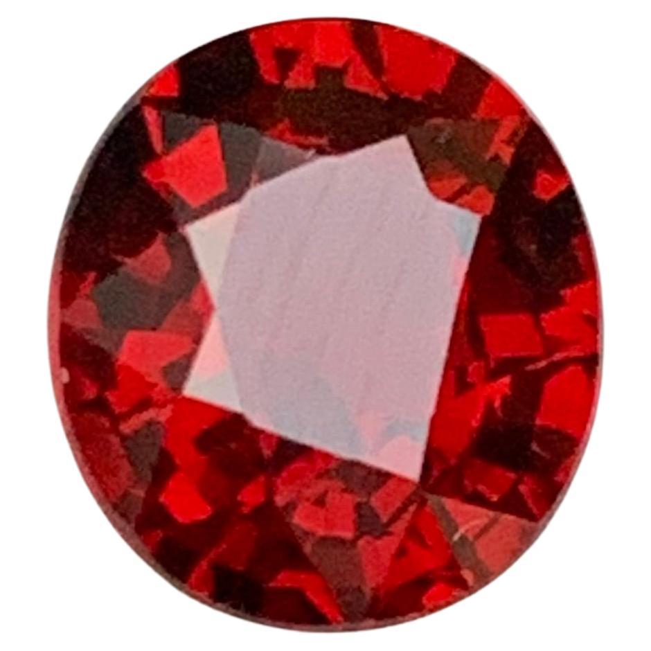 Granato rodolite rosso intenso 2,95 carati Nature Gemma sfusa taglio ovale per anello Jewell in vendita
