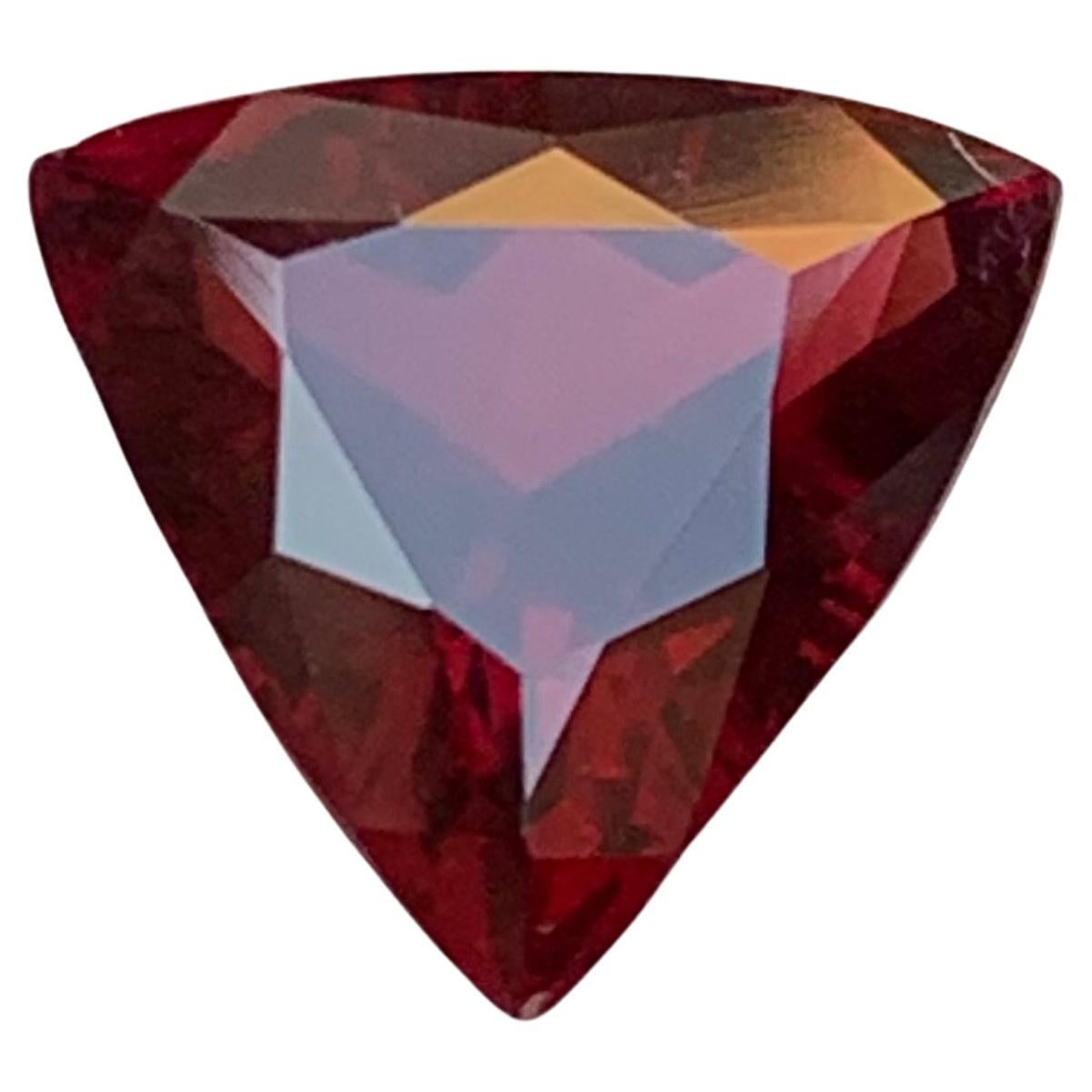 Deep Red Rhodolite Garnet 4.86 Ct Trillion Cut Natural Loose Gemstone for Ring For Sale