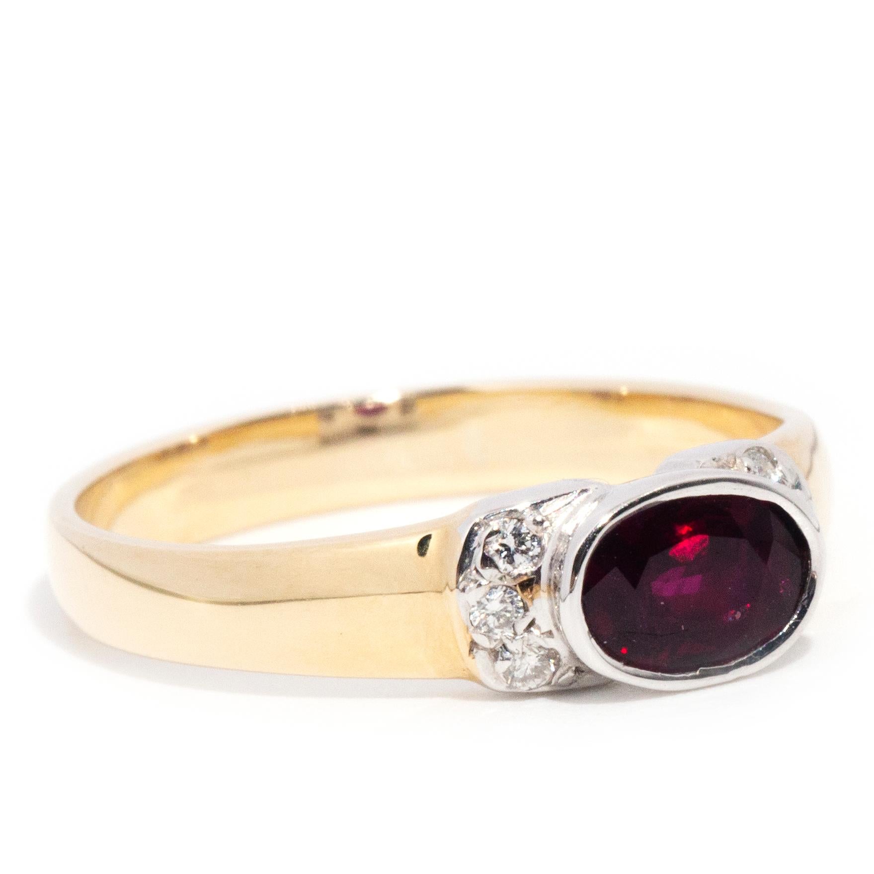 Modern Deep Red Ruby and Diamond 9 Carat Yellow Gold Rub Over Vintage Ring, Circa 1980s For Sale