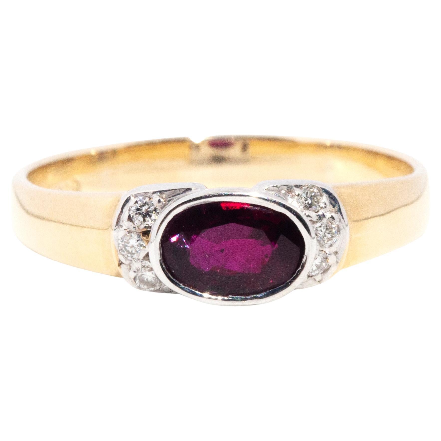 Deep Red Ruby and Diamond 9 Carat Yellow Gold Rub Over Vintage Ring, Circa 1980s For Sale