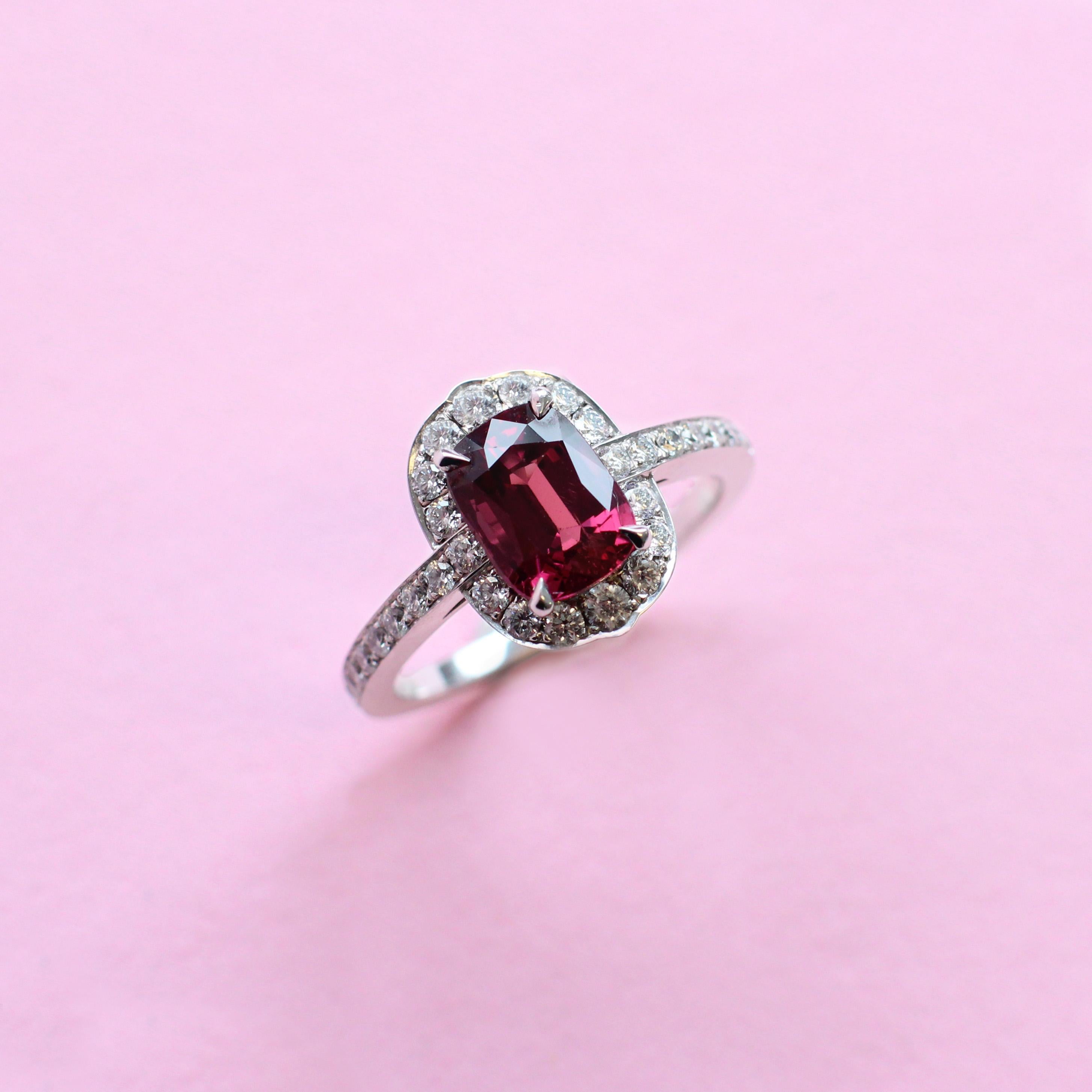 2.70 Carats Deep Red Ruby and White Diamond Halo Ring For Sale 1