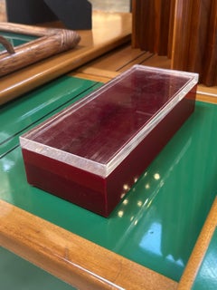 Boîte italienne vintage rouge foncé