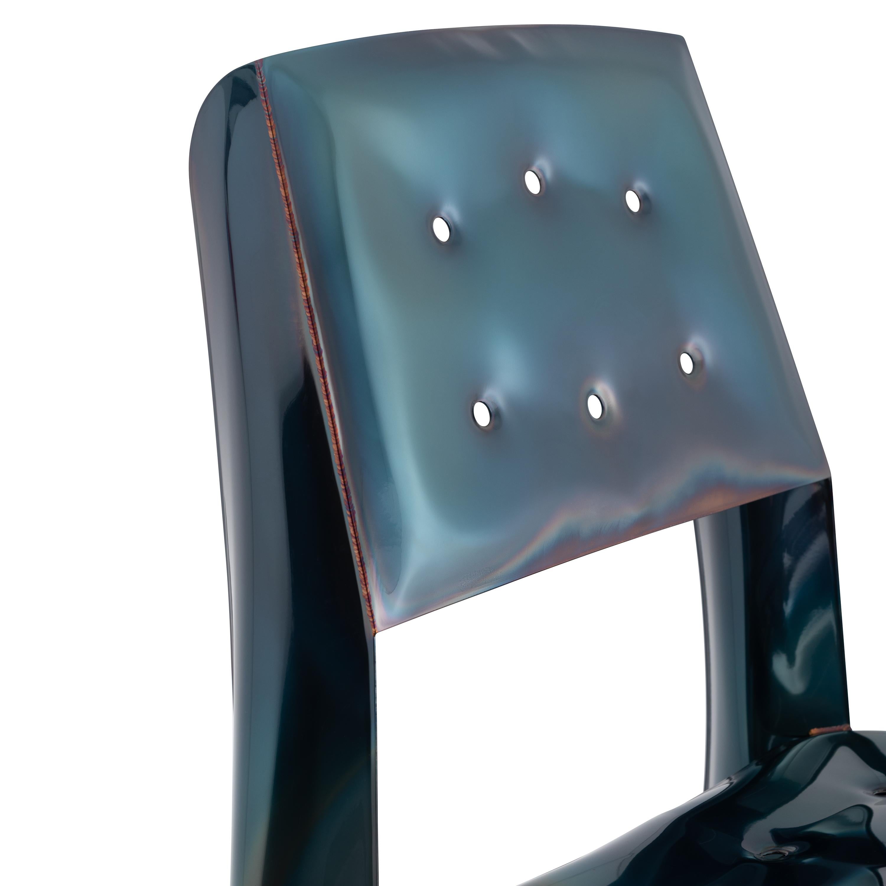 Cosmic Blue Chippensteel 0.5 Skulpturaler Stuhl von Zieta im Zustand „Neu“ im Angebot in Geneve, CH
