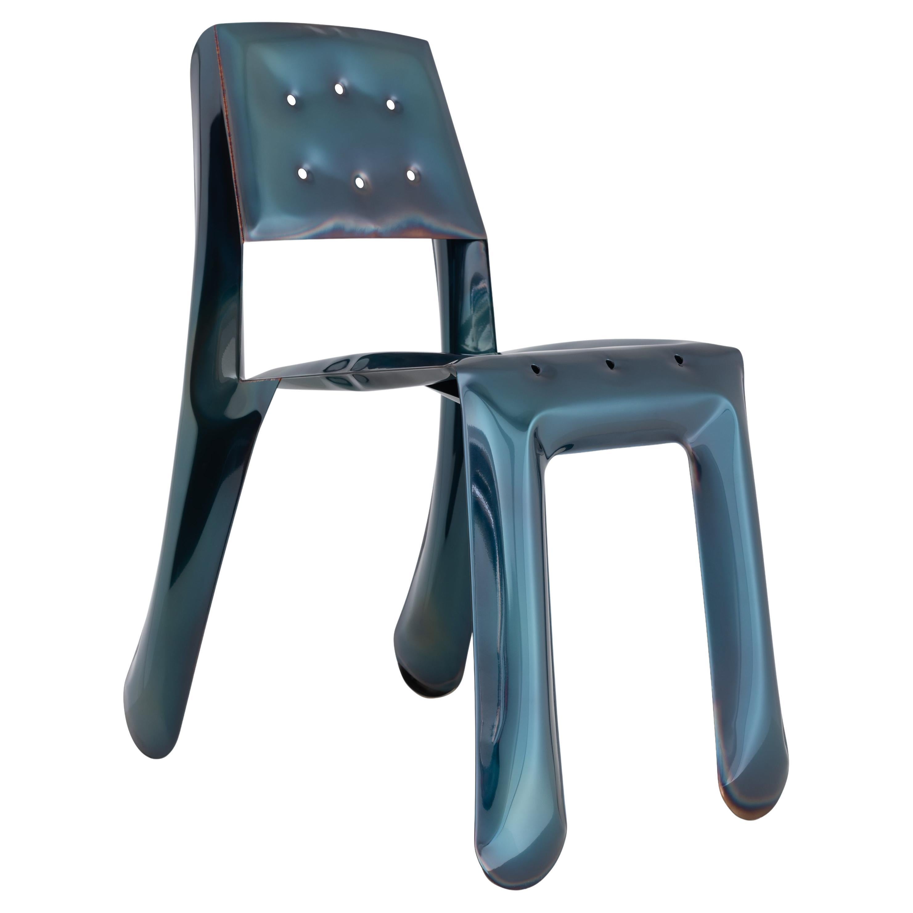 Cosmic Blue Chippensteel 0.5 Skulpturaler Stuhl von Zieta im Angebot