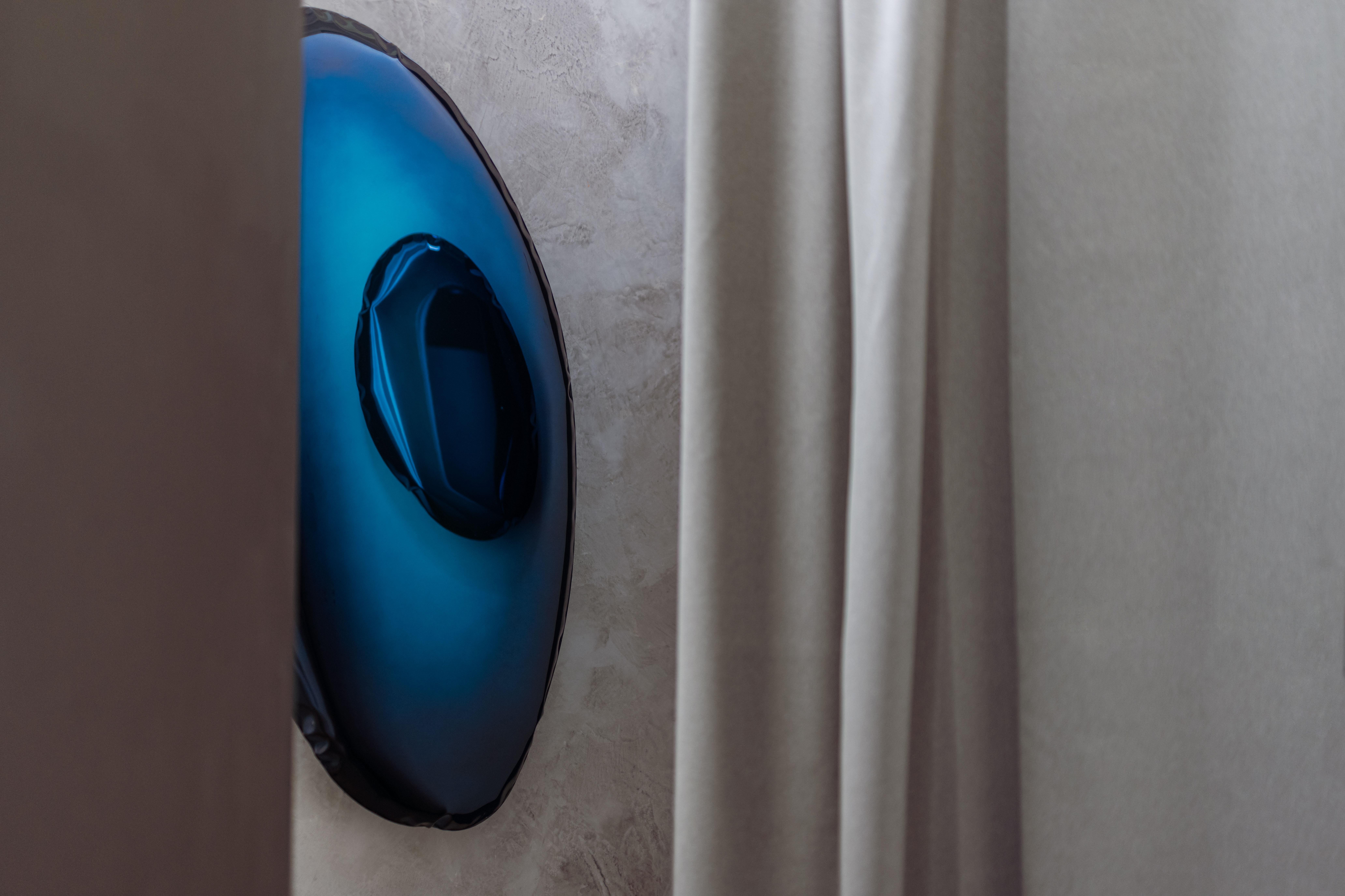 Blauer Tafla O5 Wandspiegel mit tiefem Raumteiler von Zieta (Organische Moderne) im Angebot