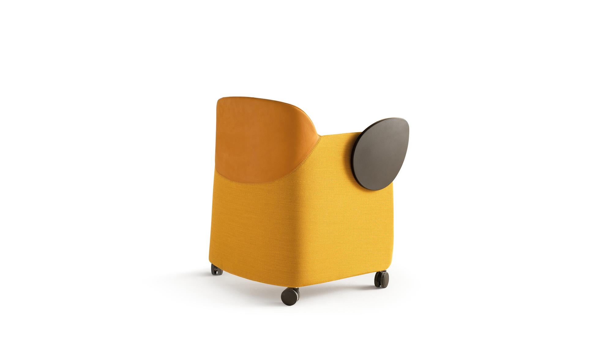 Silla Deep Tube de espuma de poliuretano e inserto de acero by Quinti Sedute en Nuevo estado para la venta en Geneve, CH