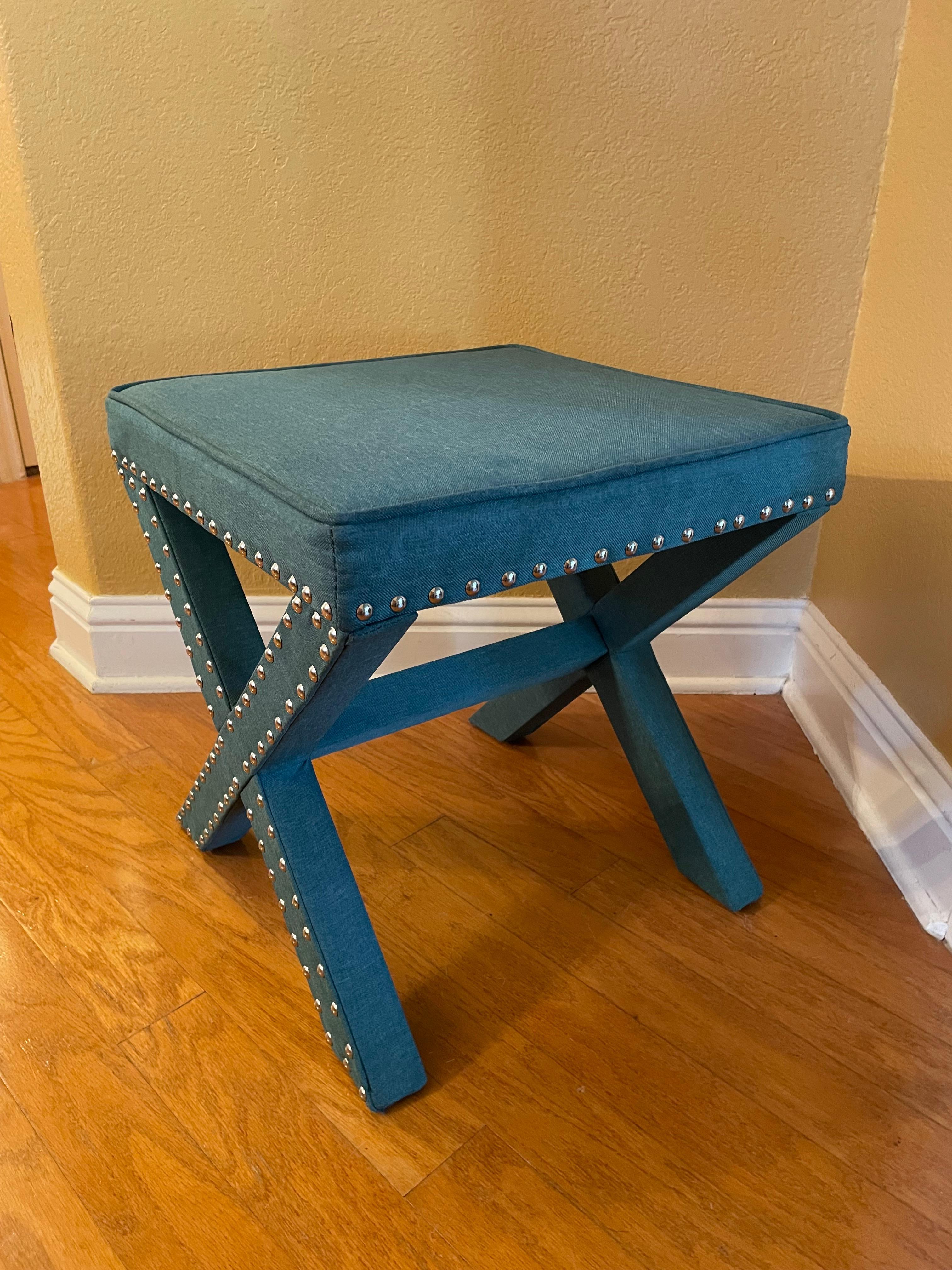 Deep Turquoise Blue-Green X Bench with Silver Nail Heads In Excellent Condition For Sale In Austin, TX