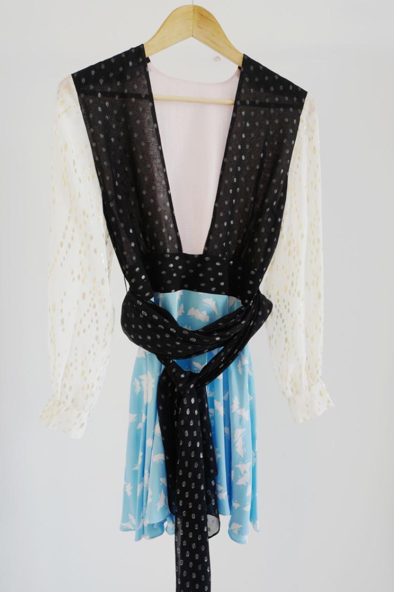 Deep V Printed Silk Dress Patchwork Pink Black White Light Blue 100% Silk For Sale 1