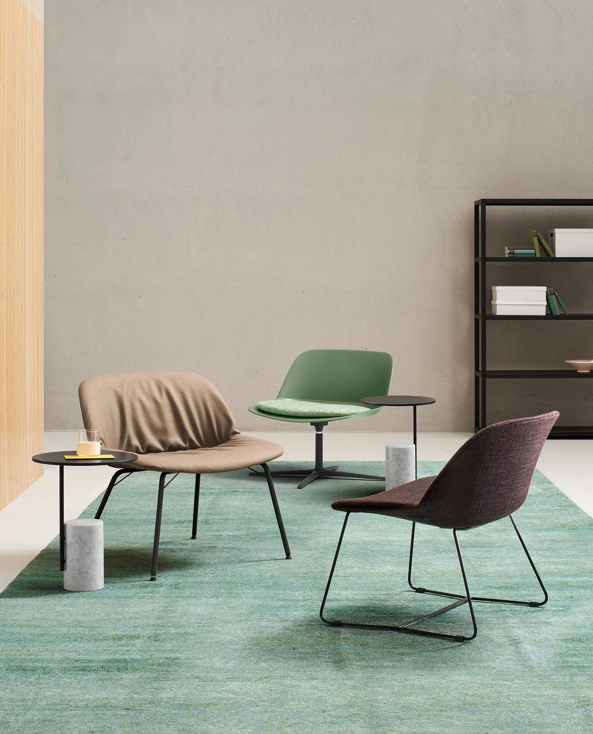 Contemporary Deep XL Armchair in Polypropylene Shell & Steel Painted Frame by Quinti Sedute For Sale