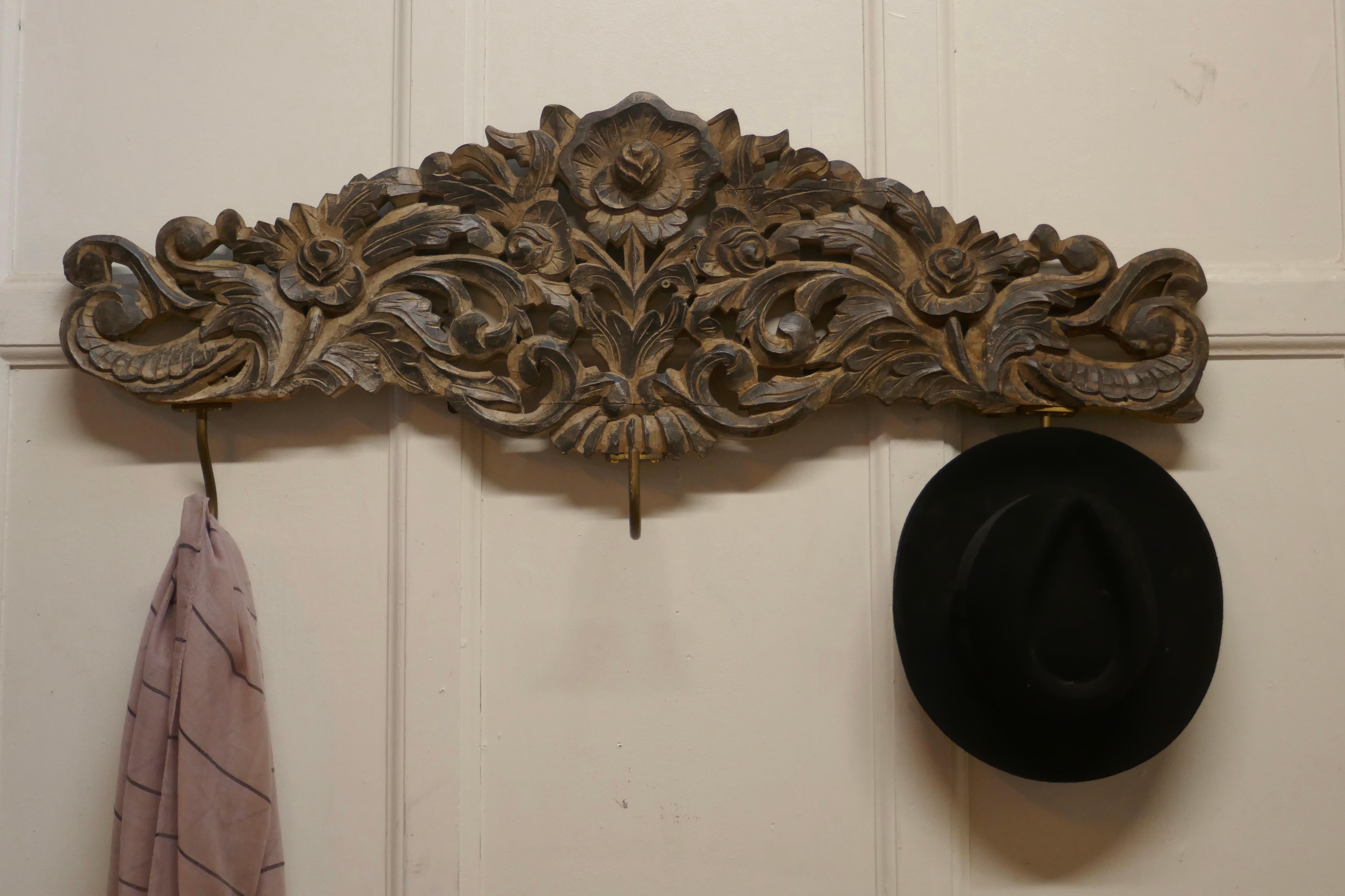 Deeply Carved Hat and Coat Hooks Rack For Sale 1