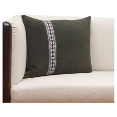 Almohada de Piel de Ciervo con Trenza, Loden Oscuro by Hans Frauenschuh