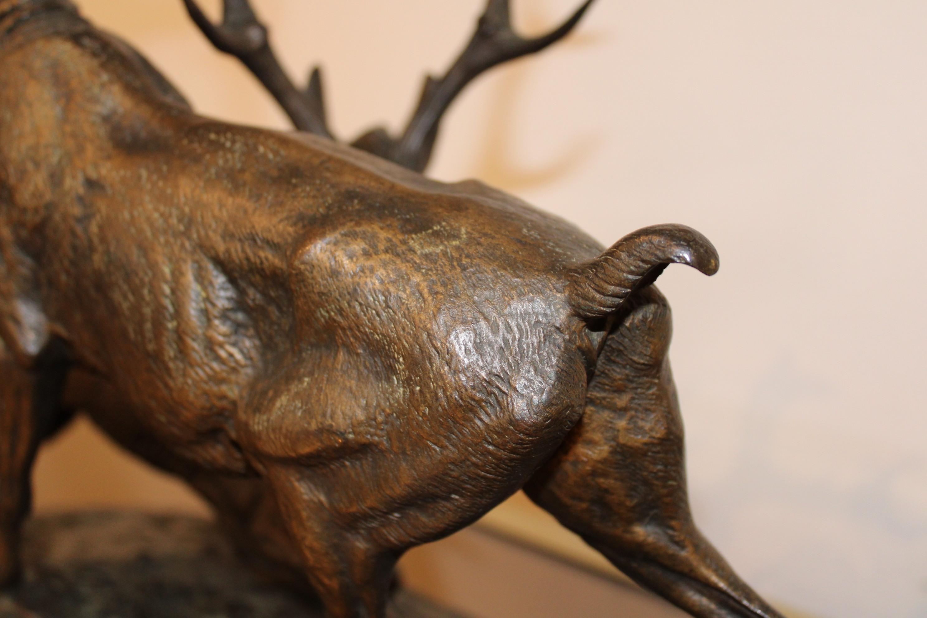 Sculpture en bronze de cerfs par Edouard Delabrièrre, France, 19ème siècle 7