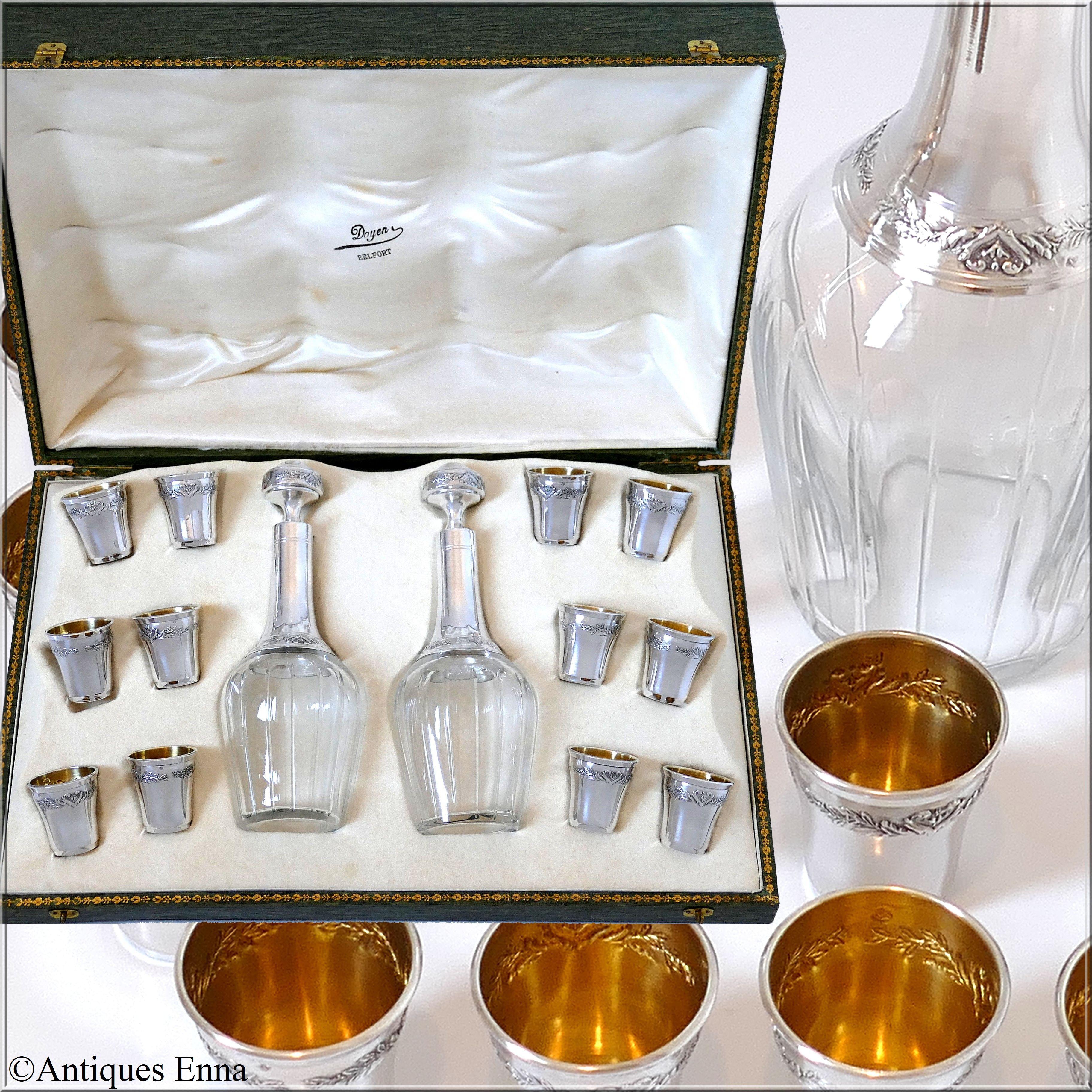 Head of Minerve 1st titre on the liquor cups and on the decanters for 950/1000 French sterling silver Vermeil guarantee. The quality of the gold used to recover sterling silver is a minimum of 750 mils (18-carat).

Art Deco Period for this French