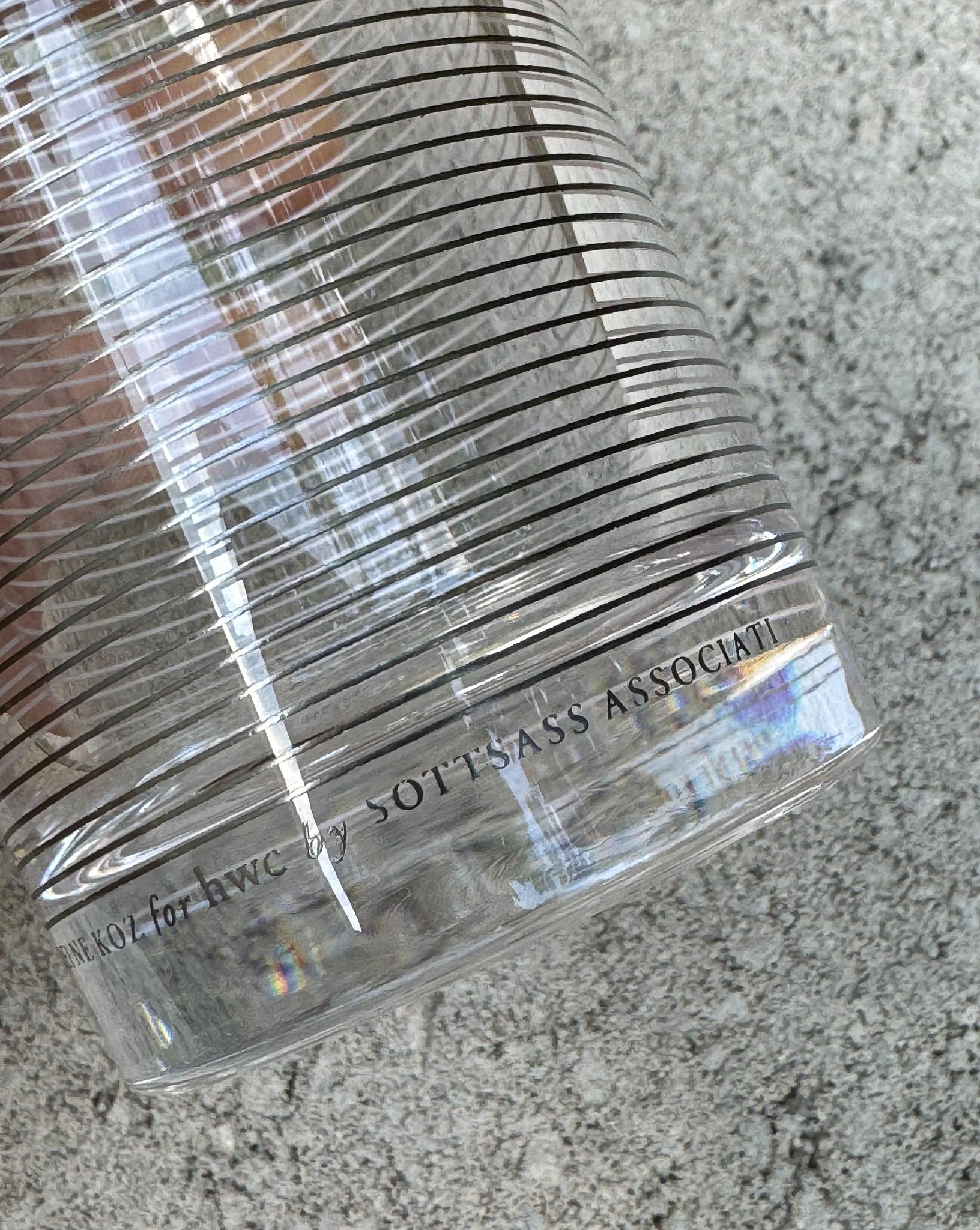 Vaso Defne Koz para hwc Egizia de Sottsass Associati, Italia en venta 4