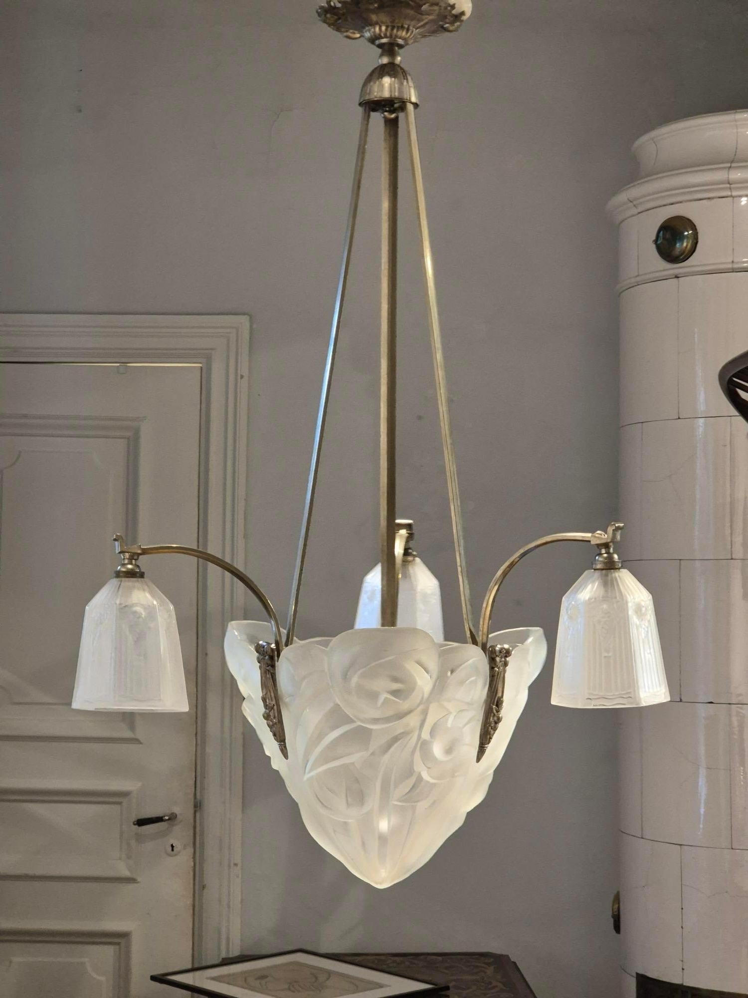 Sabbiatura Degué, lampadario, Francia anni '30 / Art Déco in vendita