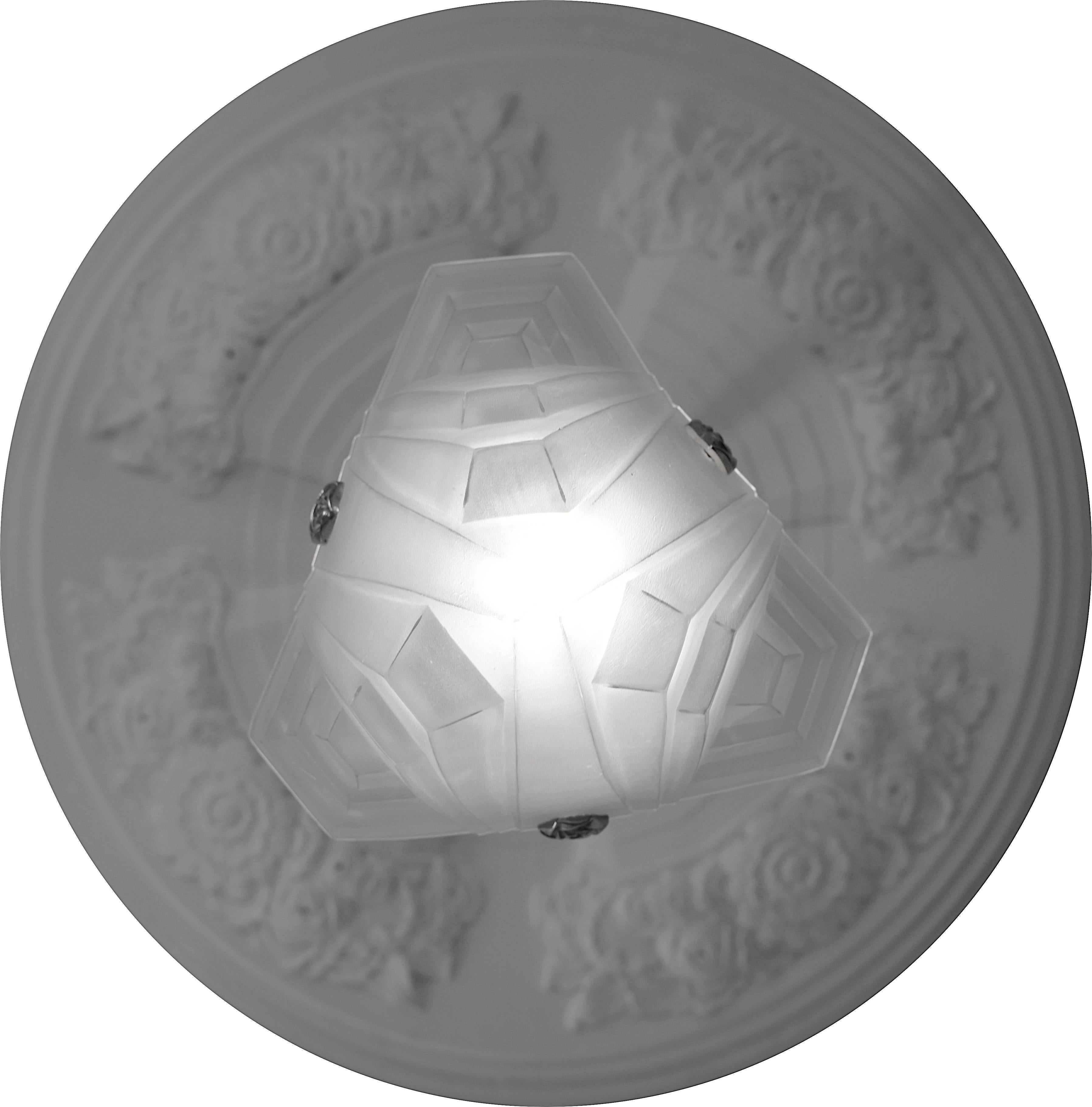 Degue French Art Deco Chandelier, 1920 For Sale 5