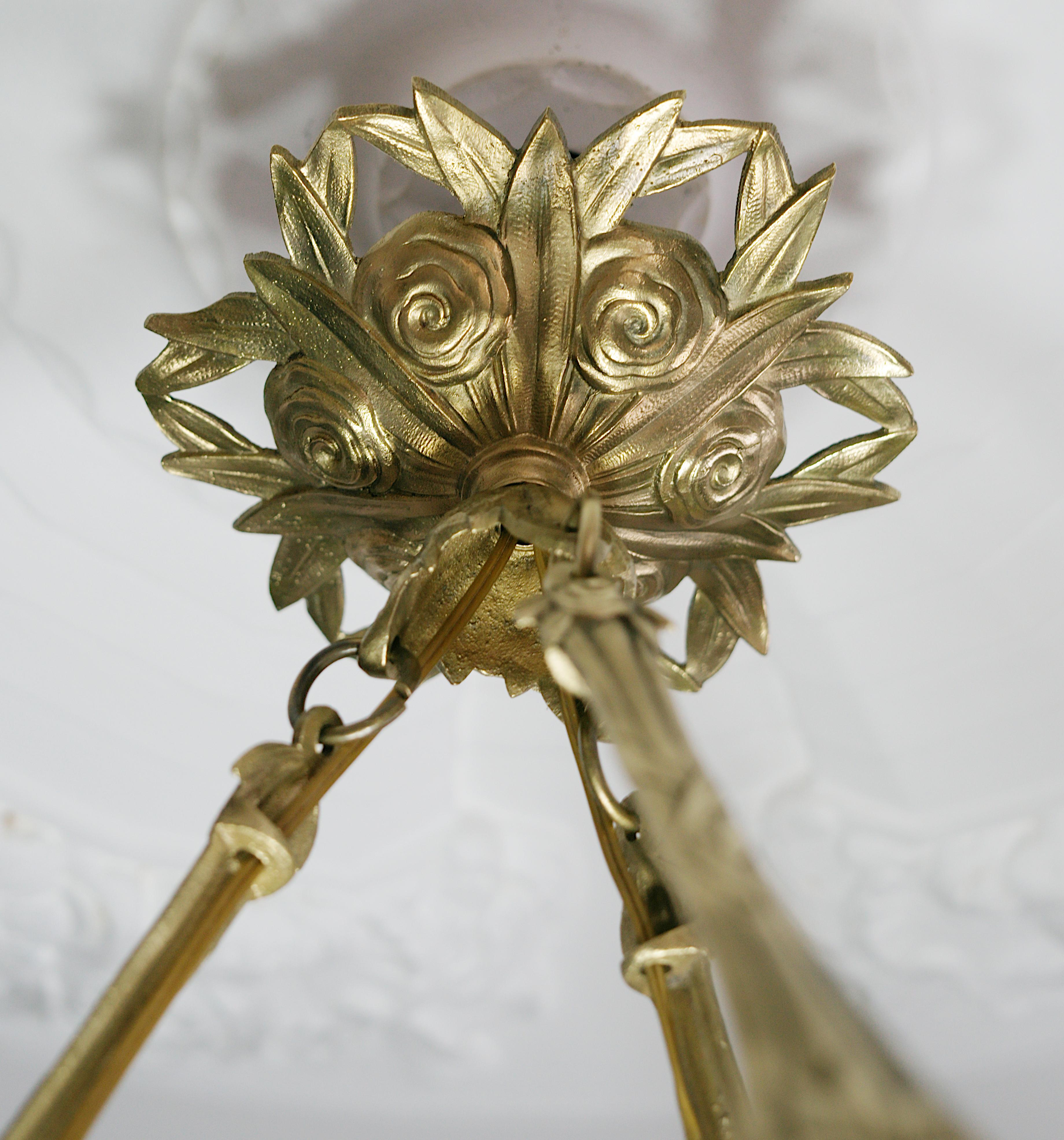 Lustre suspendu Art Déco français en verre gravé, années 1920 2