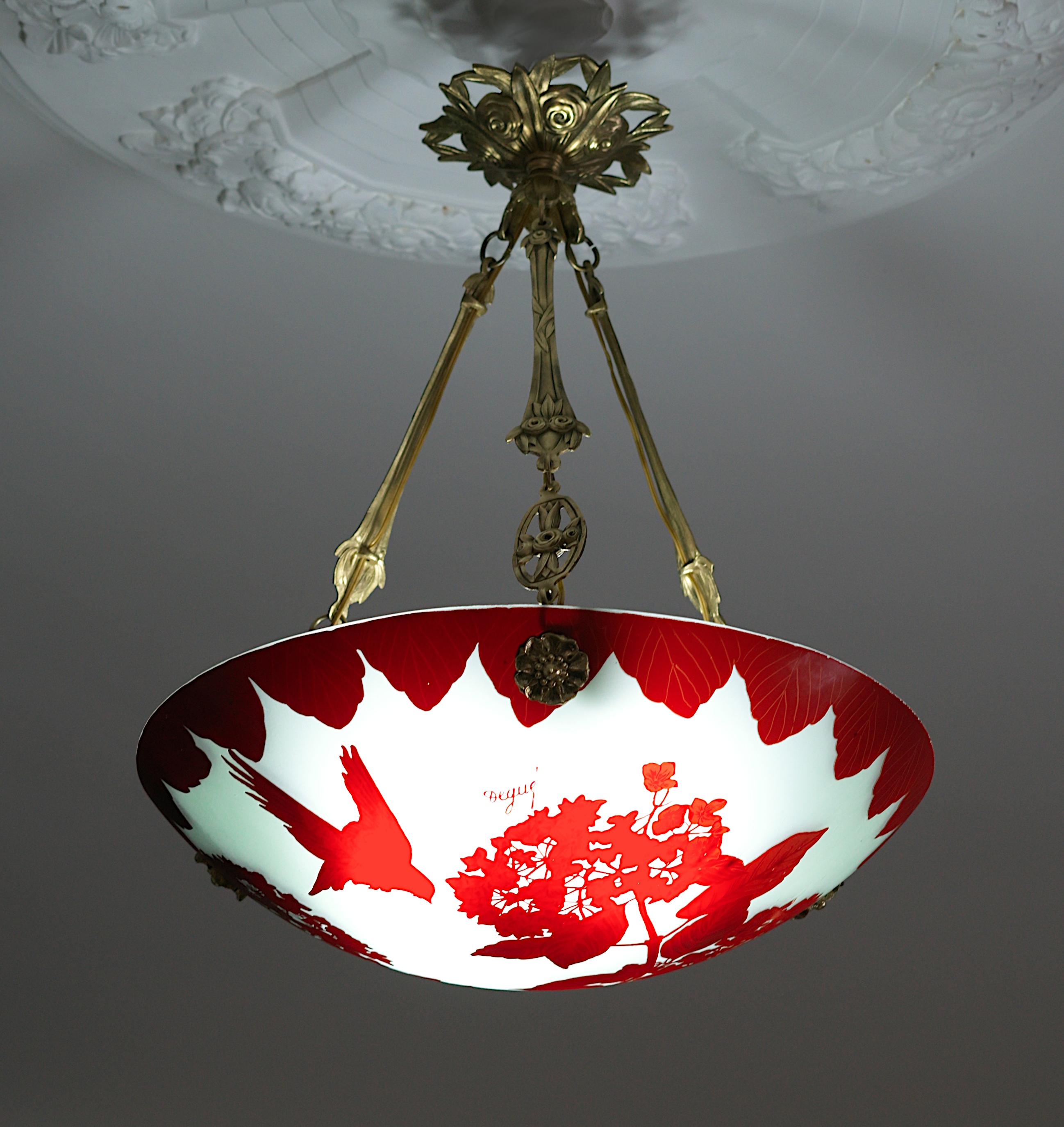 Début du 20ème siècle Lustre suspendu Art Déco français en verre gravé, années 1920