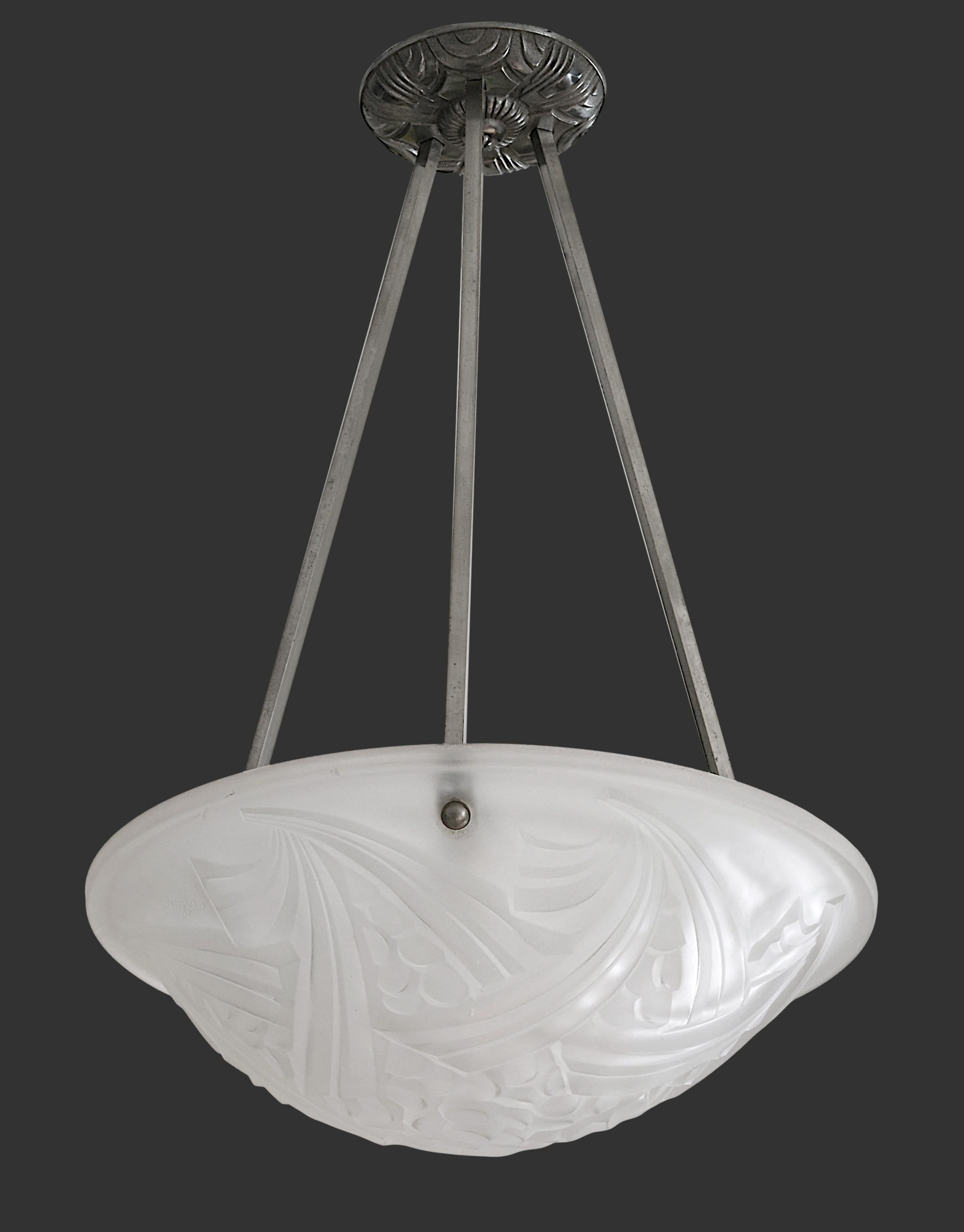 French Art Deco pendant chandelier by DEGUE (Compiegne), France, ca.1930. Mottled glass shade. Period nickel-plated fixture. Height: 20.9