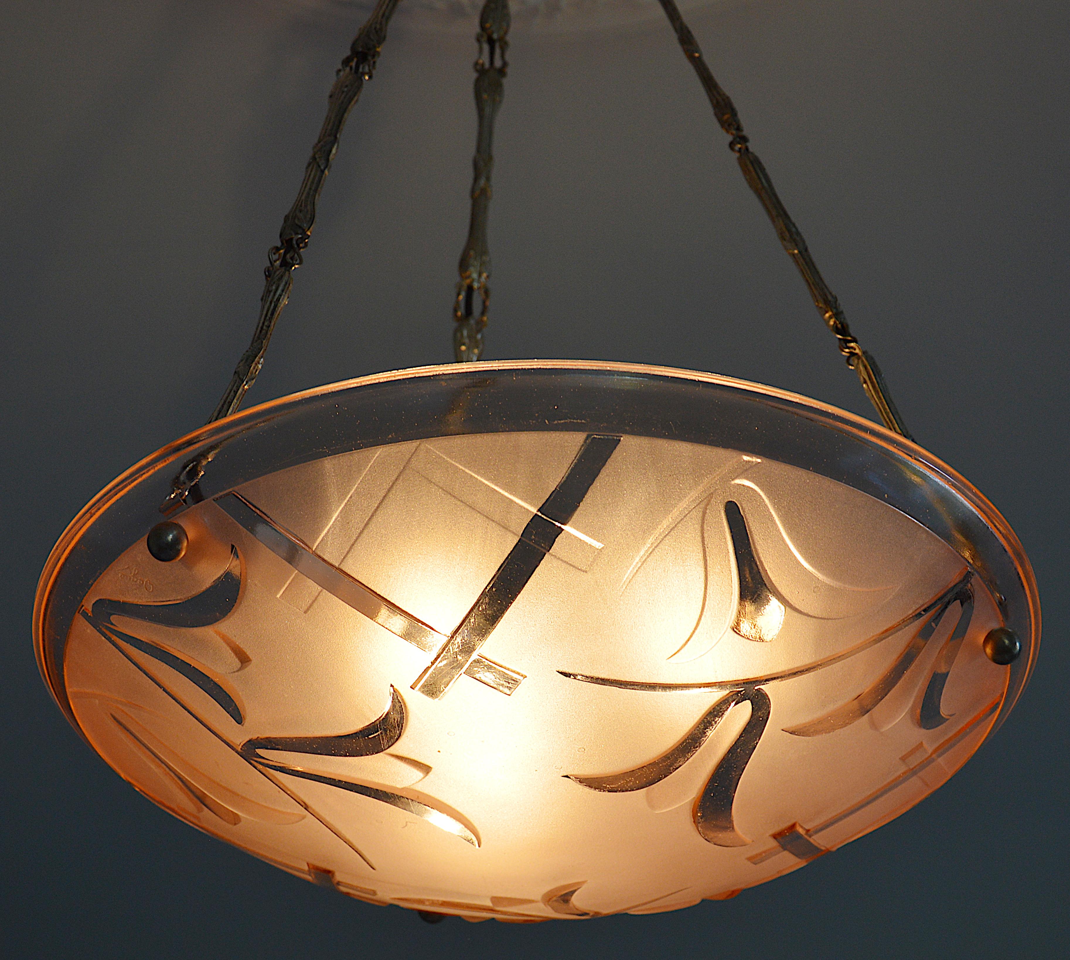 Brass Degue French Art Deco Pink Pendant Chandelier, 1920 For Sale